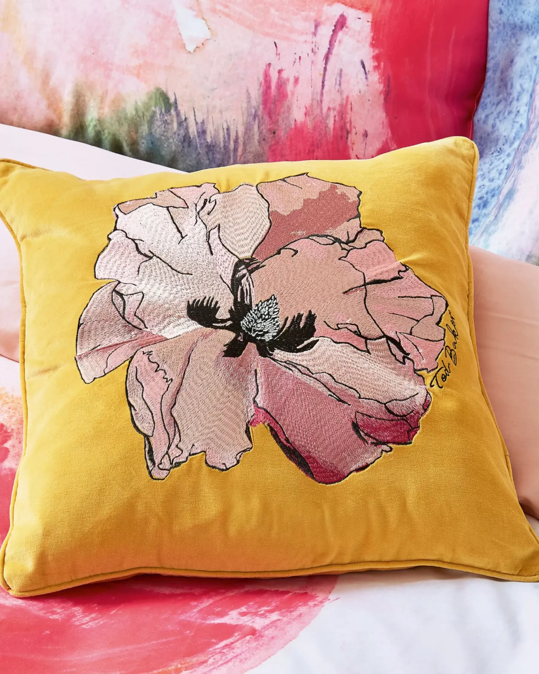 Acrilic Bedding