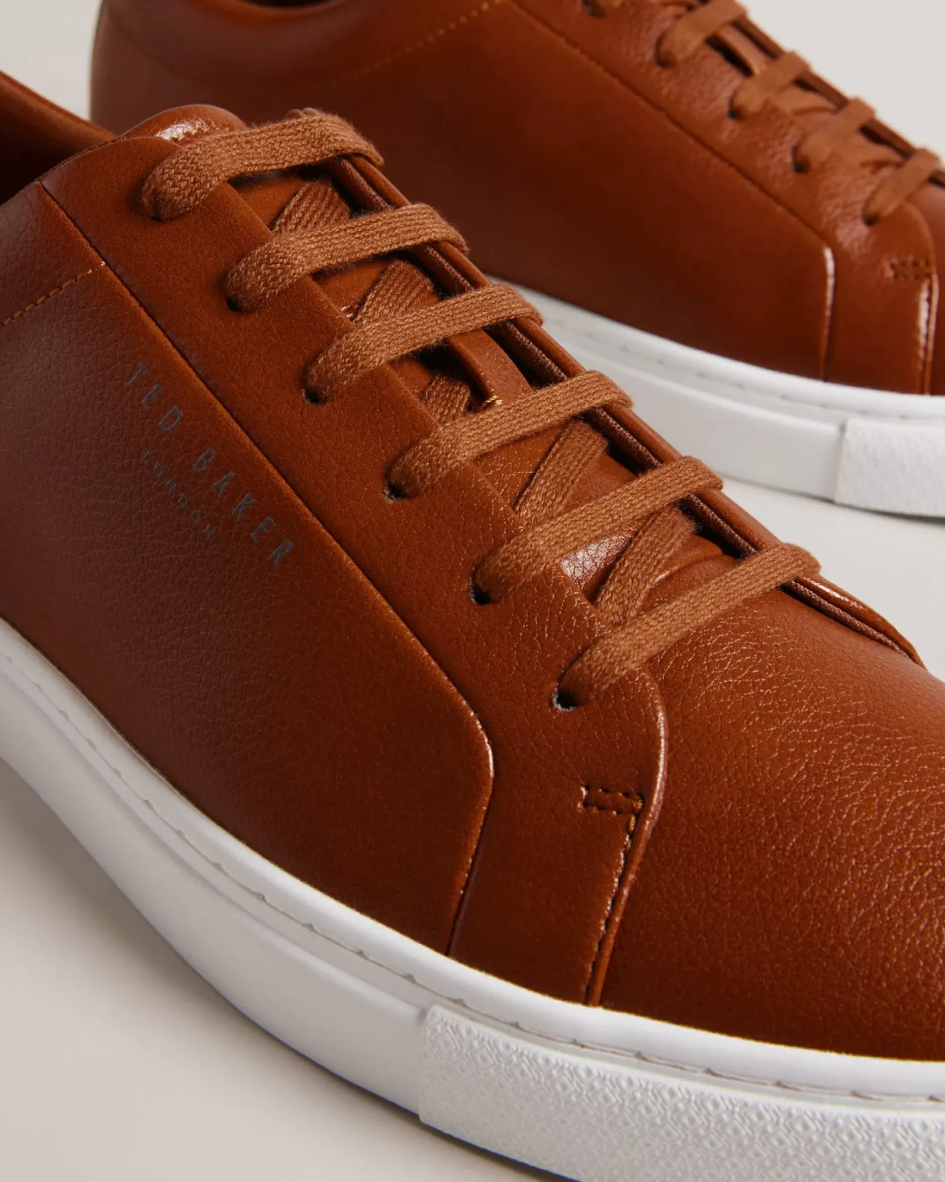 Artem Men Trainers