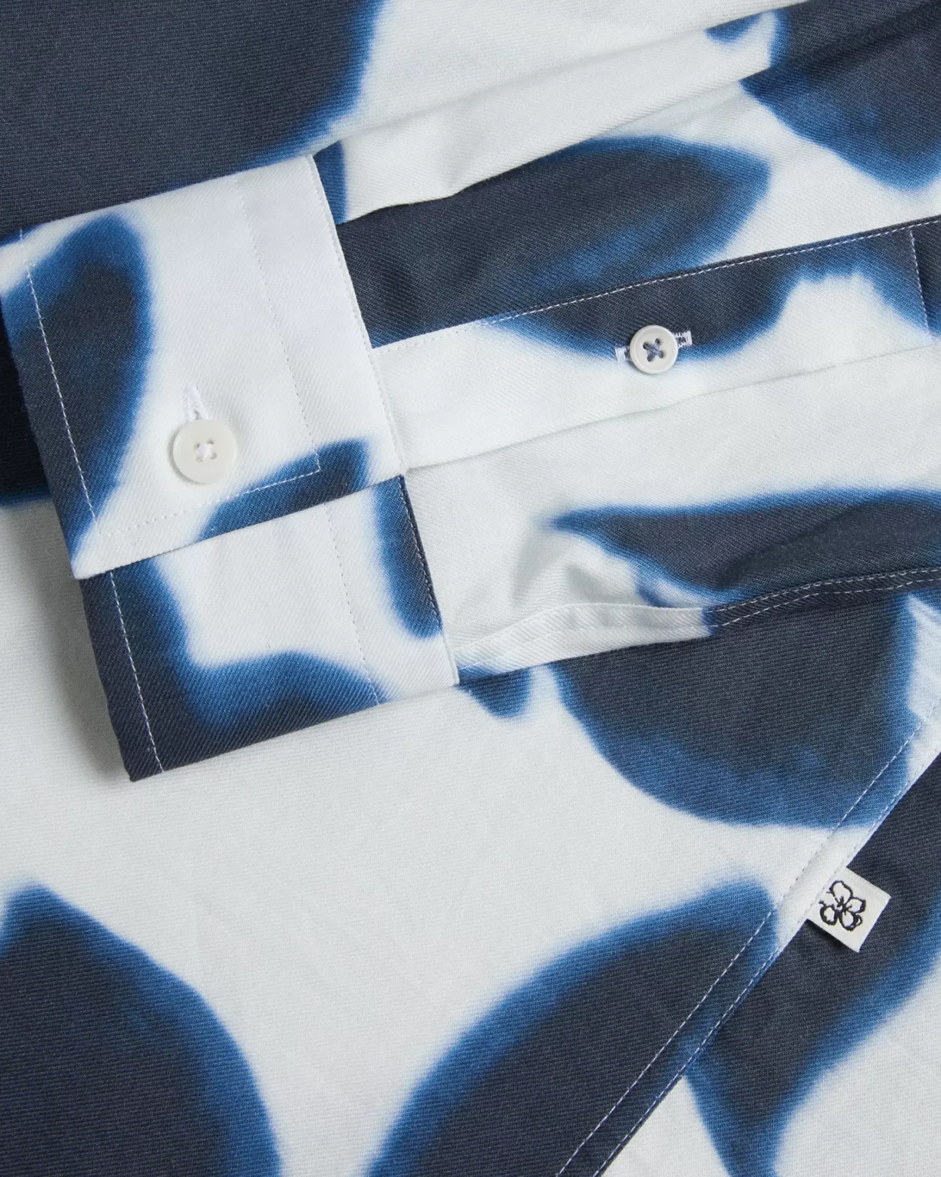 Aversa Men Shirts