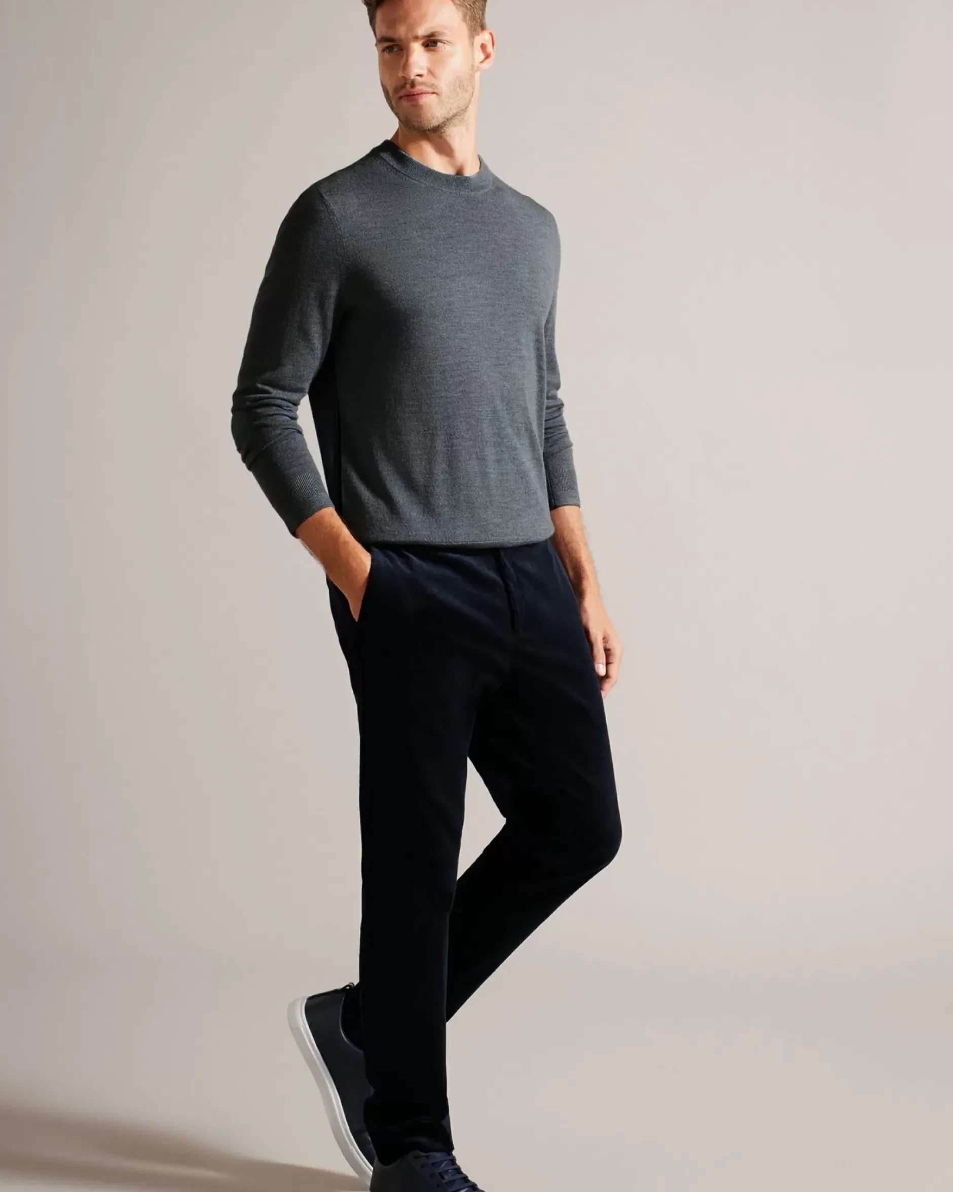 Carnby Men Jumpers & Knitwear