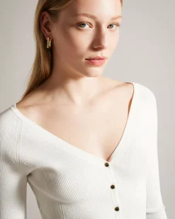 Casela Women Jumpers & Cardigans