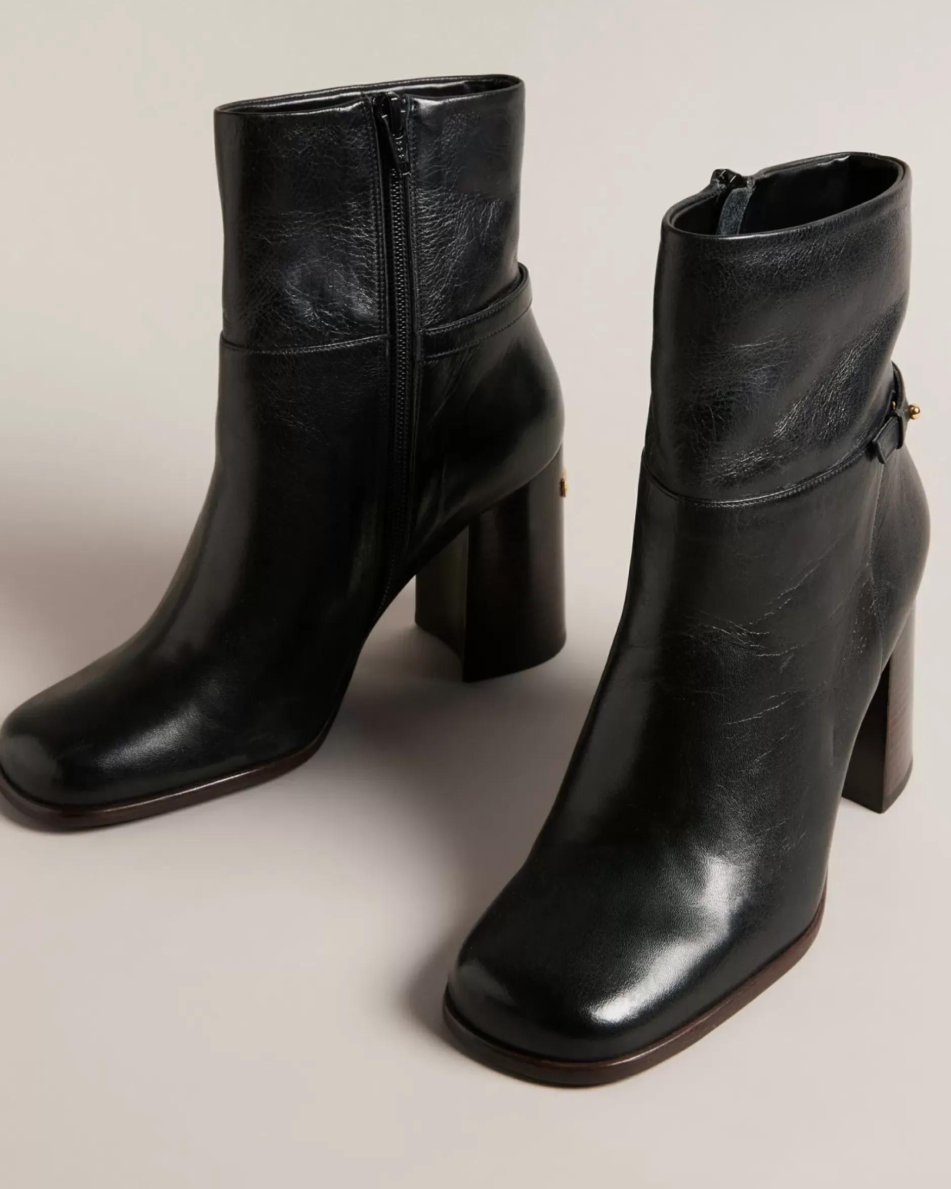 Charina Women Boots