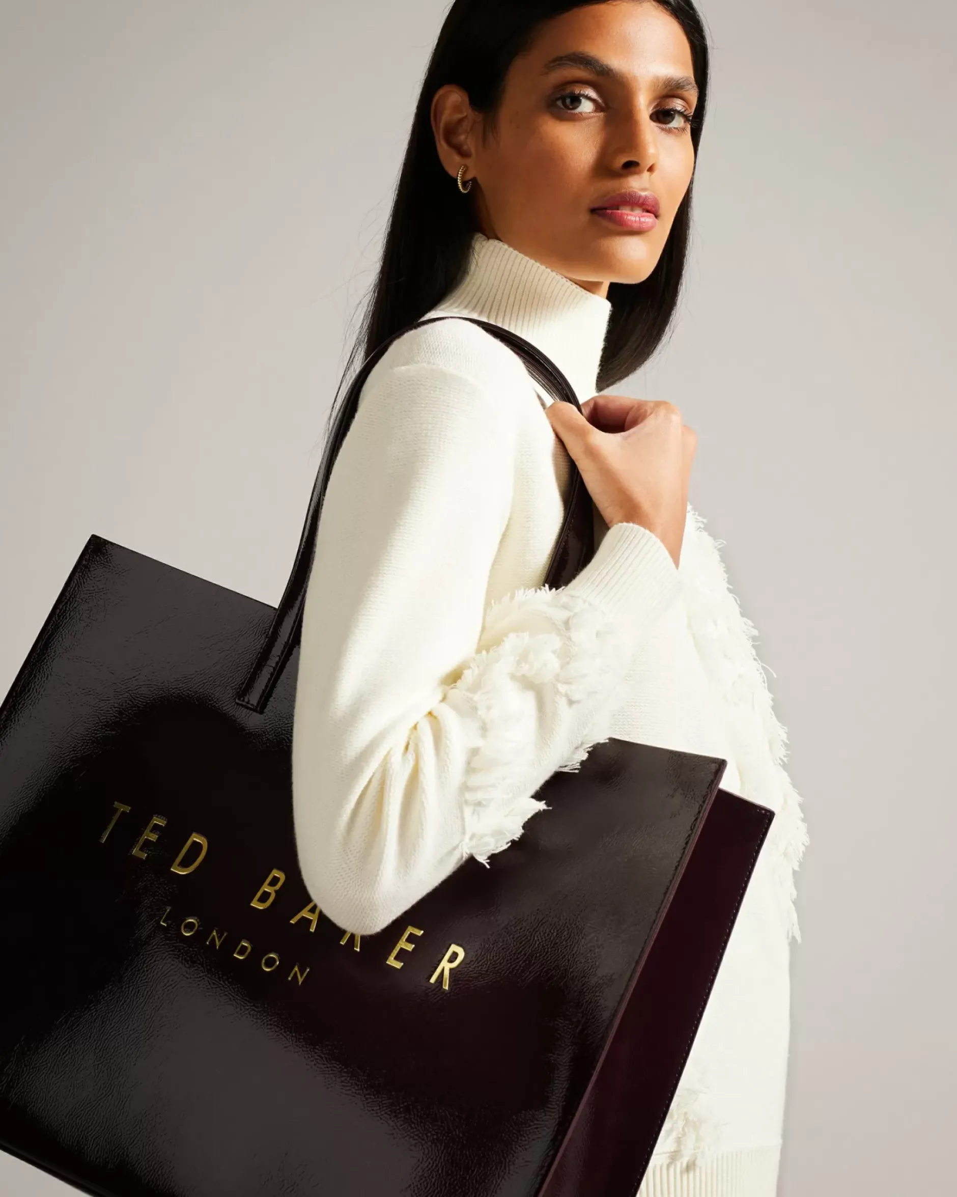 Discount Crikon Women Icon Bags & Signature Bags