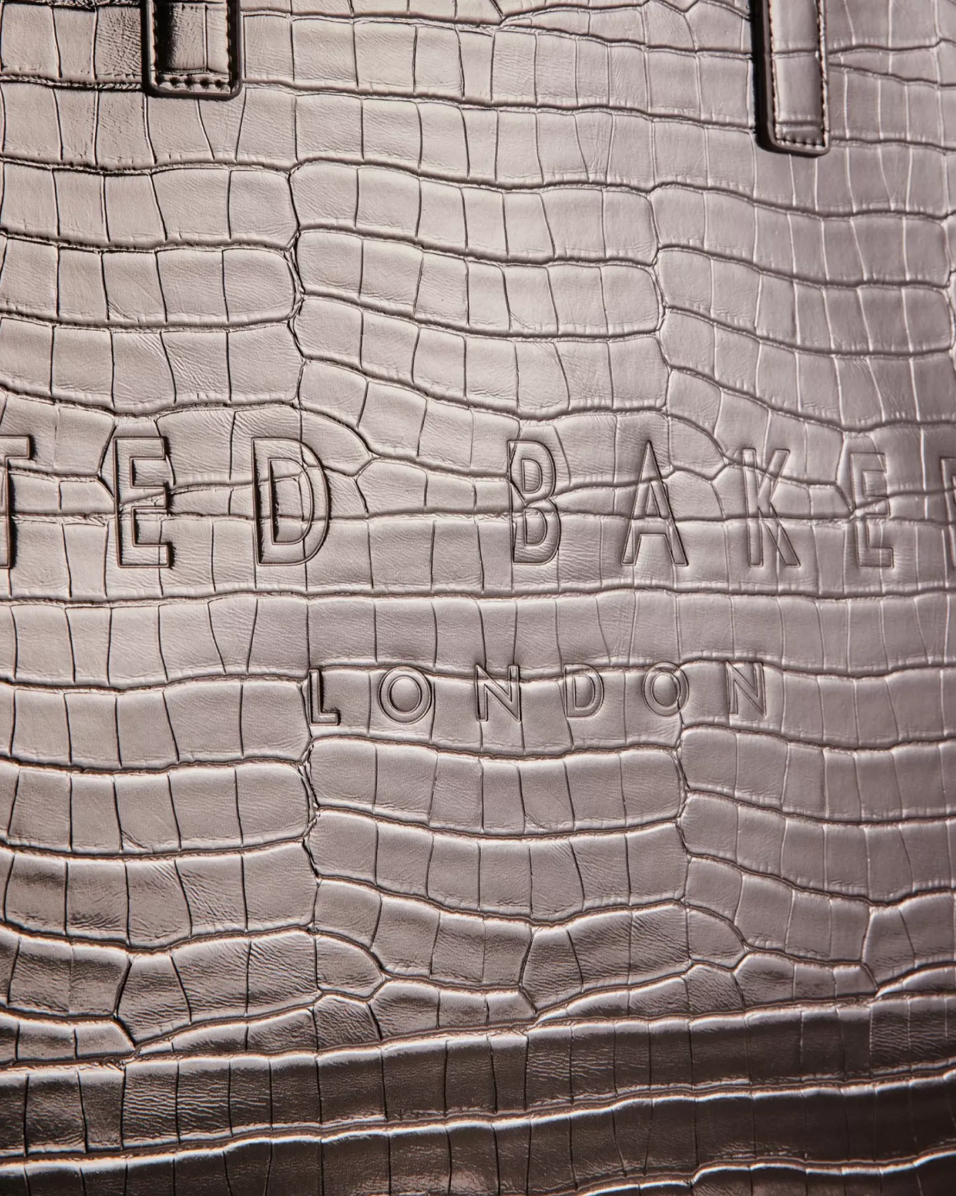 Discount Croccon Women Icon Bags & Signature Bags
