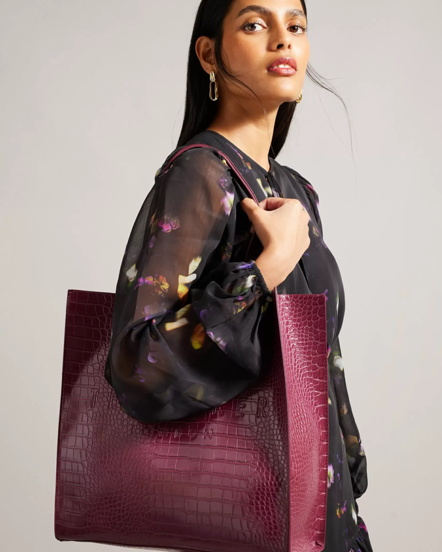 Croccon Women Icon Bags & Signature Bags