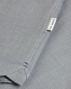 Outlet Crotone Men Shirts