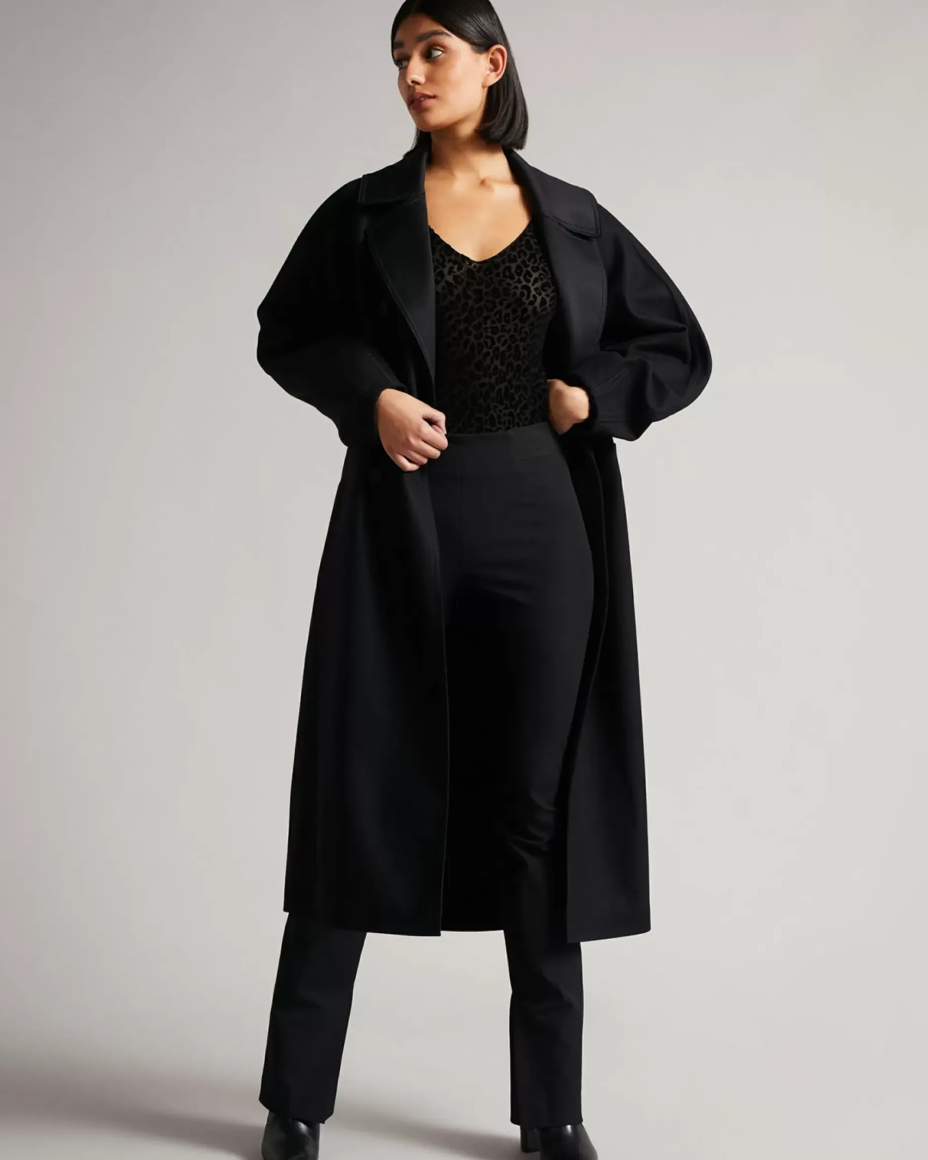 Outlet Darcina Women Tops & Blouses