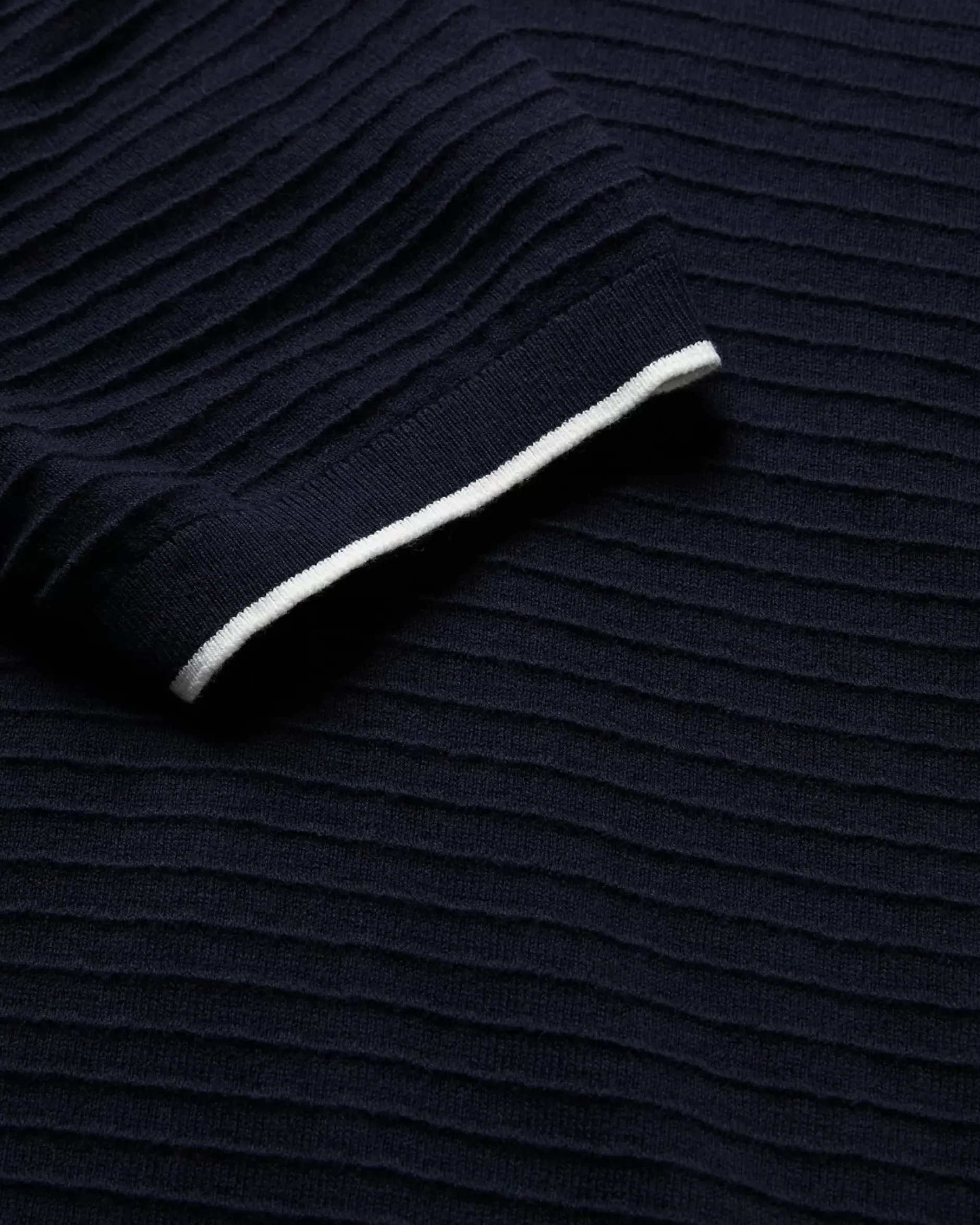 Best Durdle Men Tops