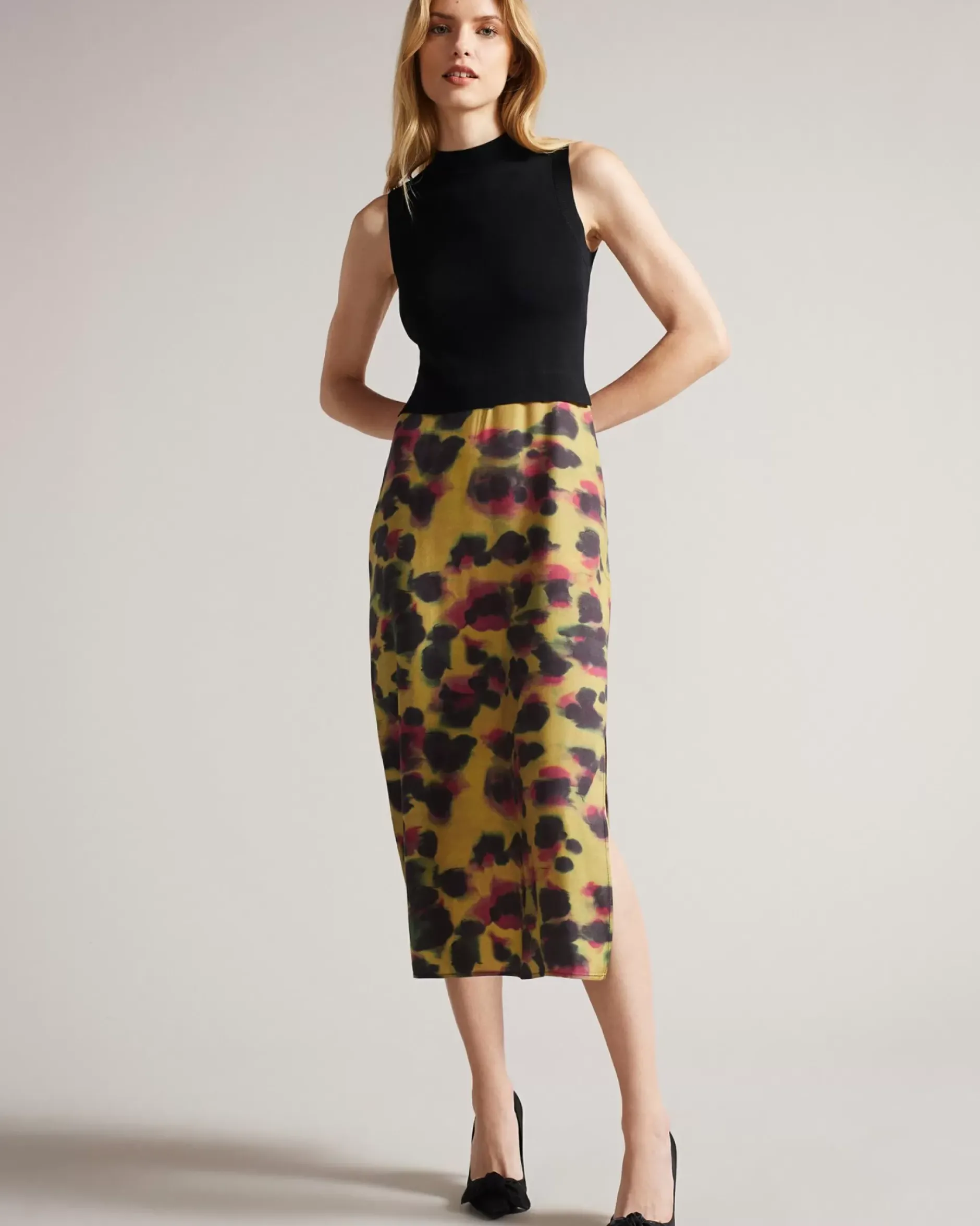 Online Ehlla Women Dresses