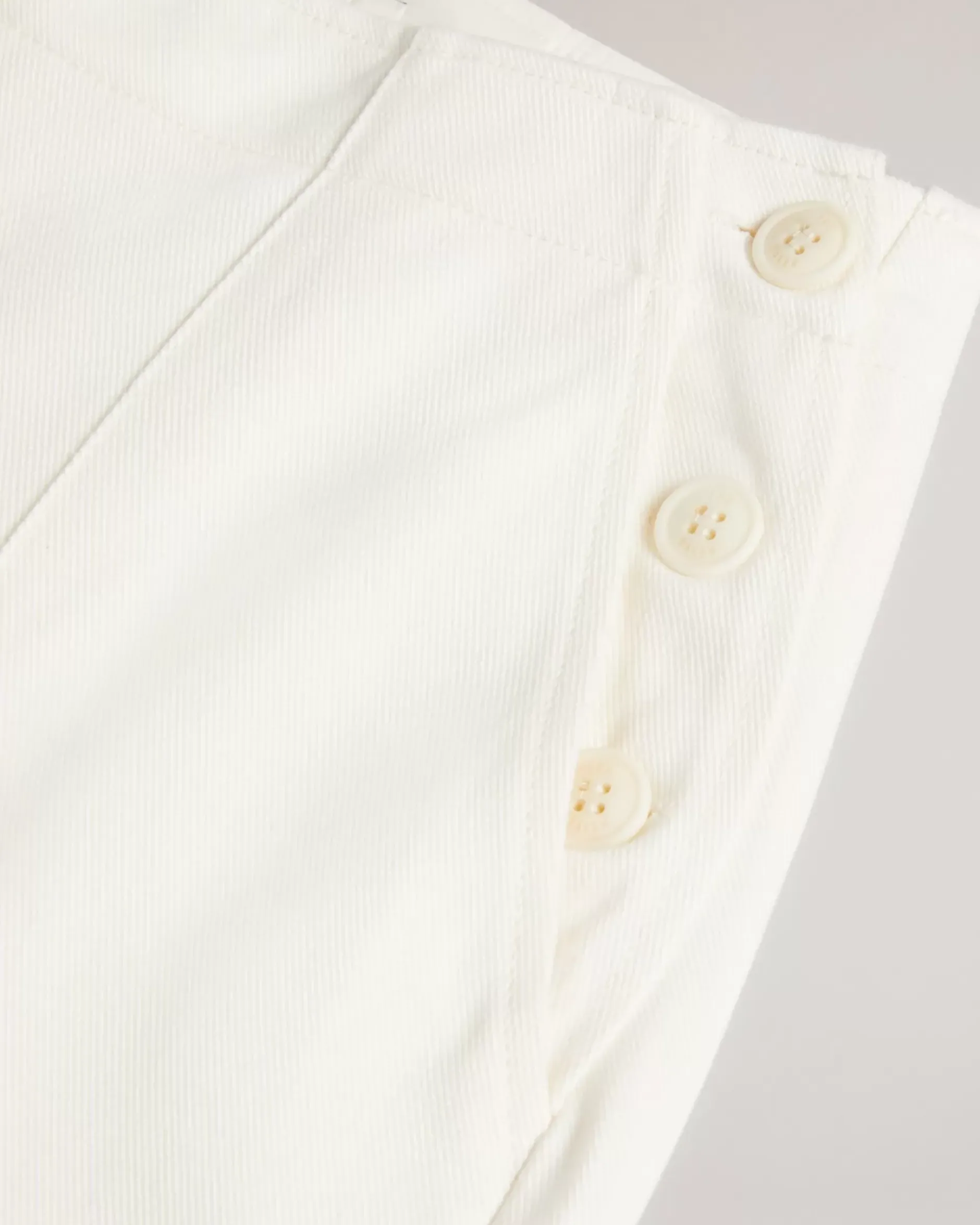 Sale Eliona Women Trousers & Shorts