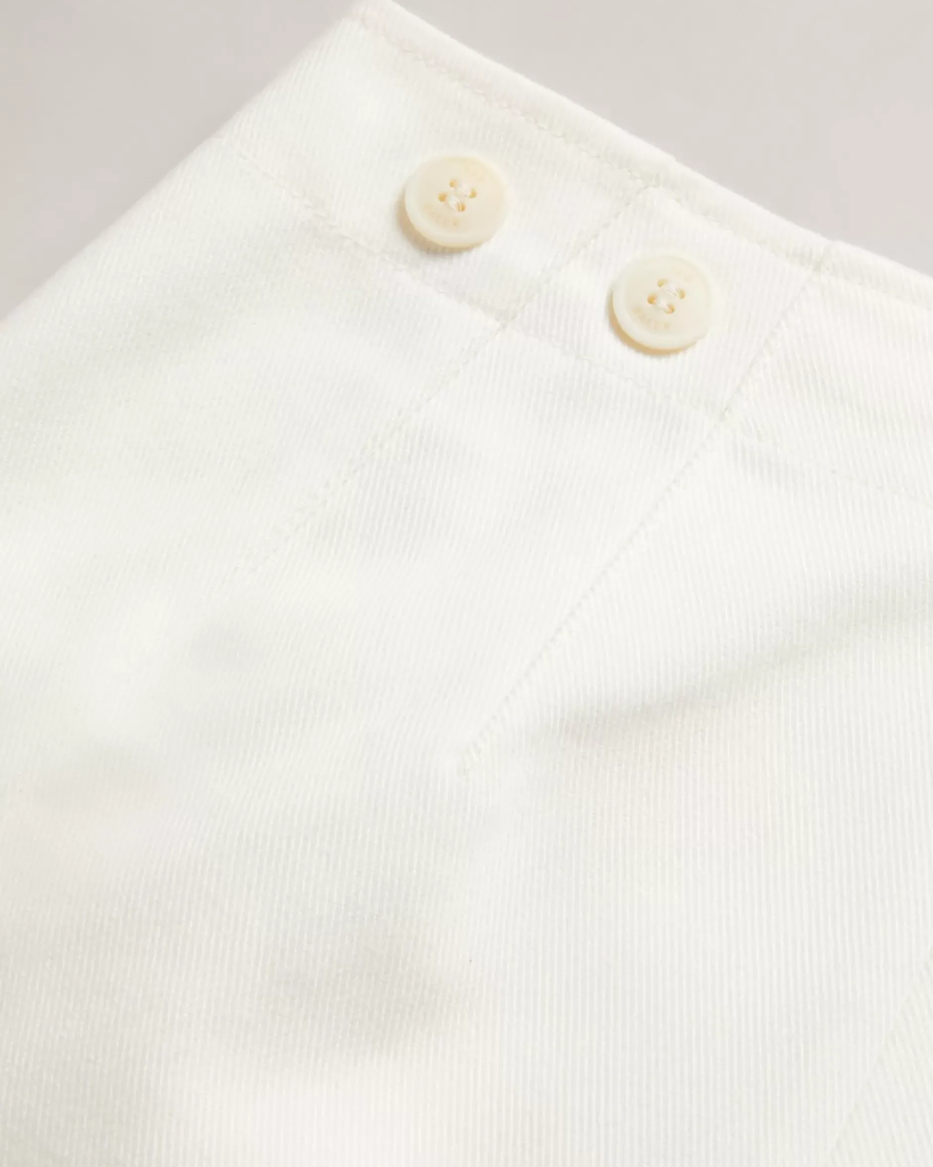 Sale Eliona Women Trousers & Shorts