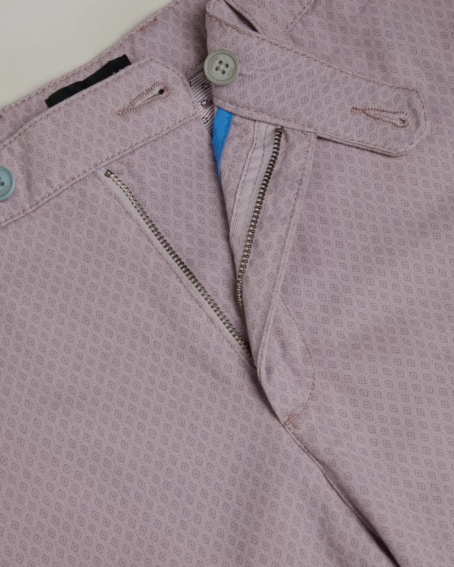 Discount Estate Men Shorts