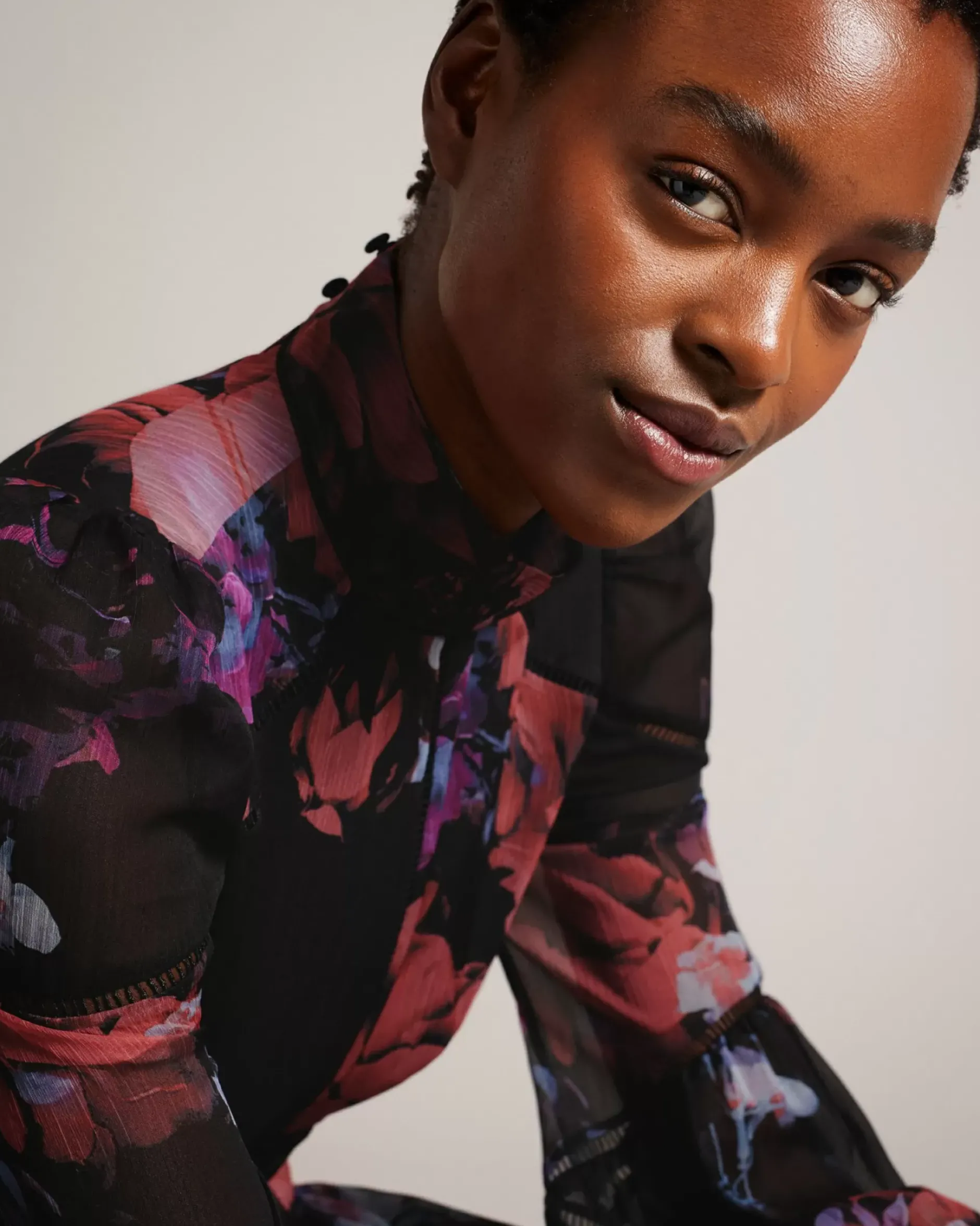 New Gretaah Women Dresses