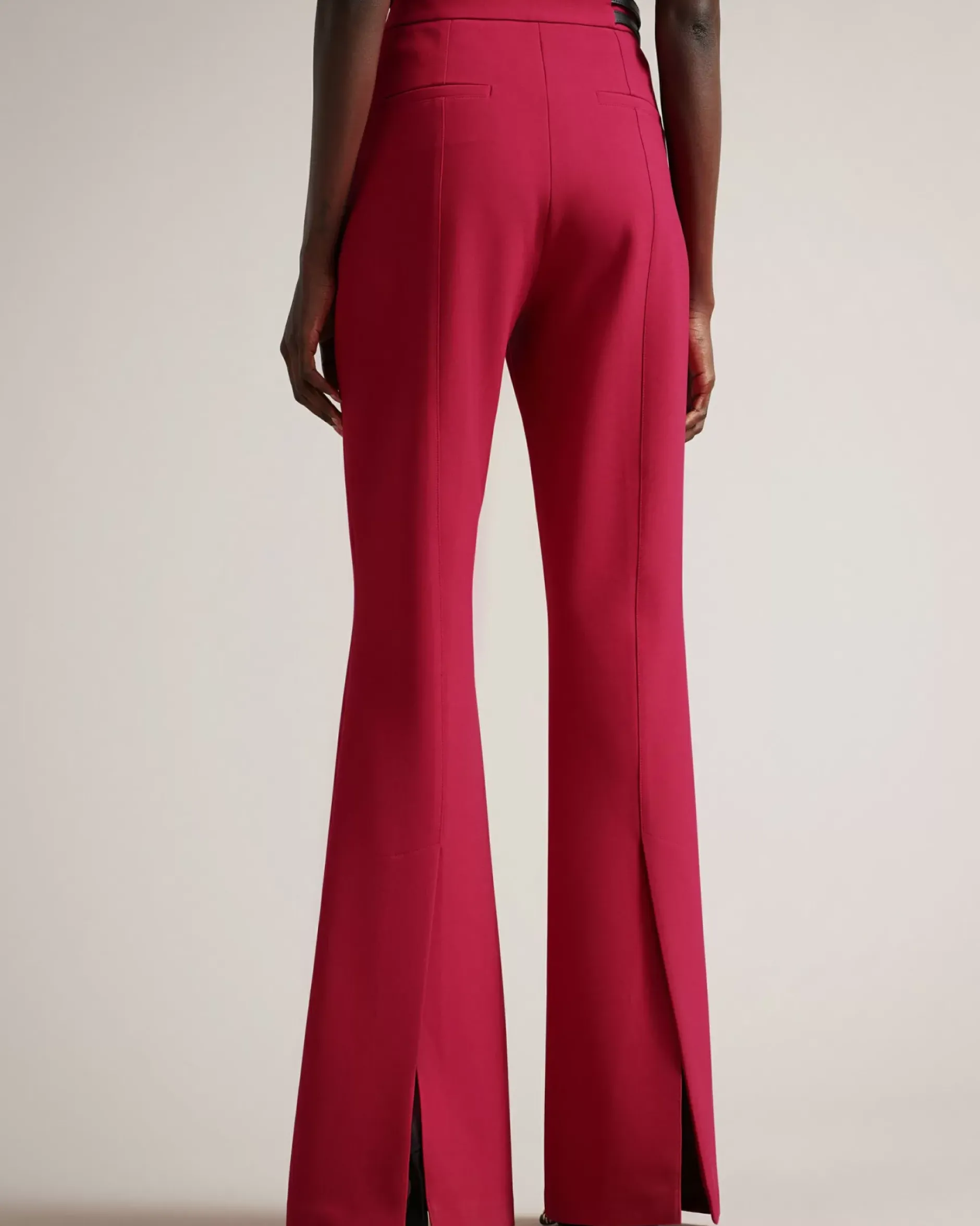 Hot Halleit Women Trousers & Shorts