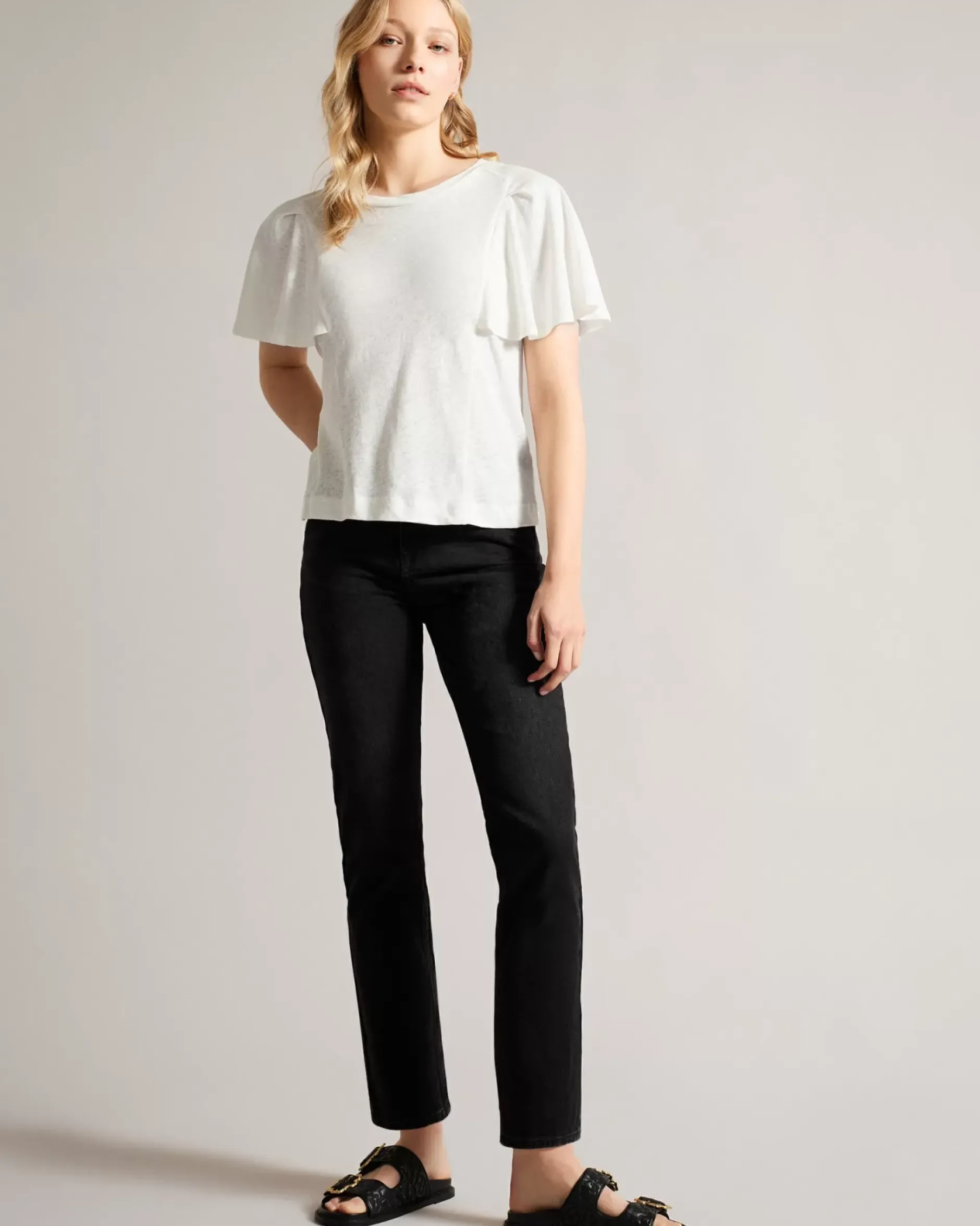 Discount Hallenn Women T-Shirts & Vests