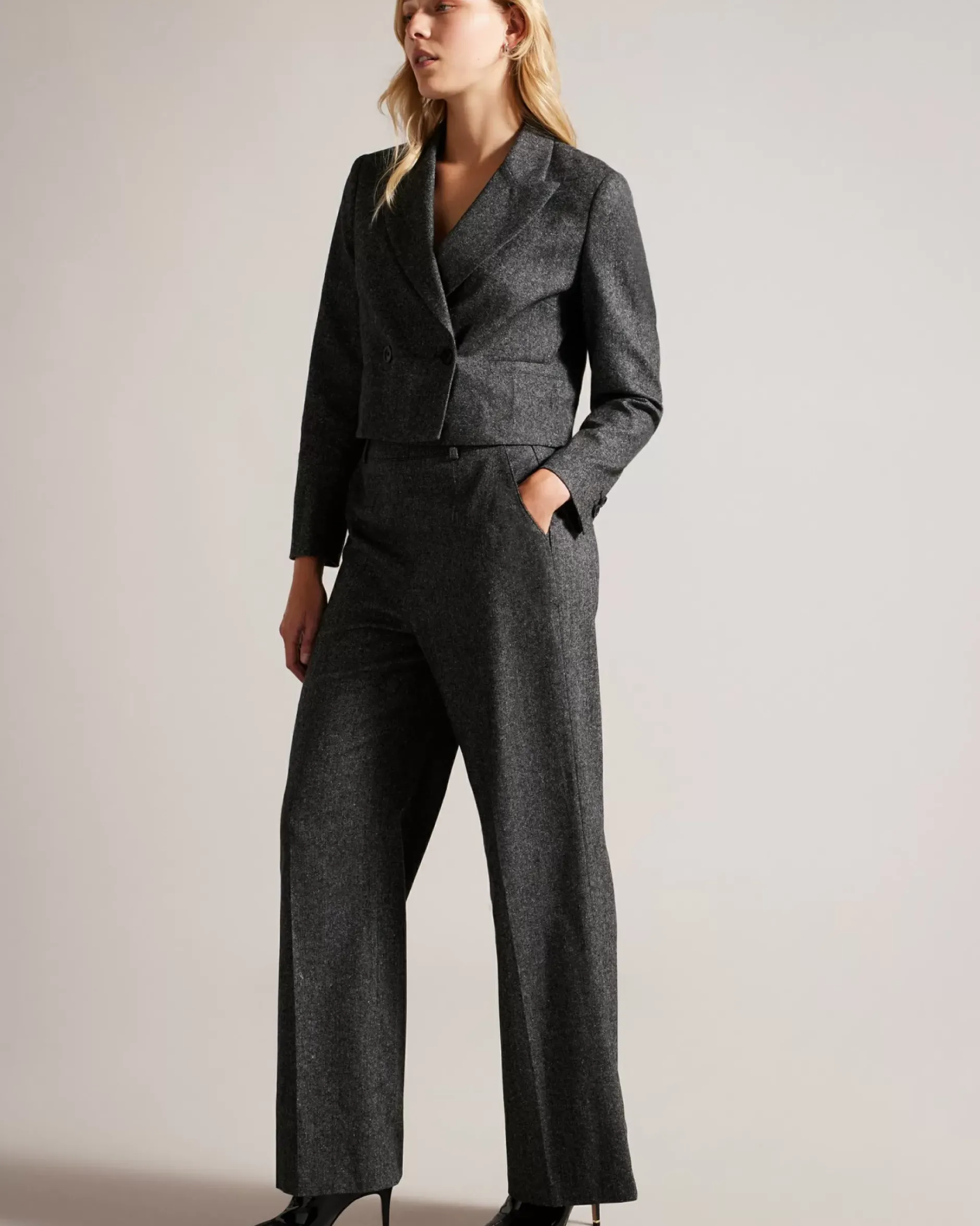Clearance Jaiddet Women Suits & Co-Ords