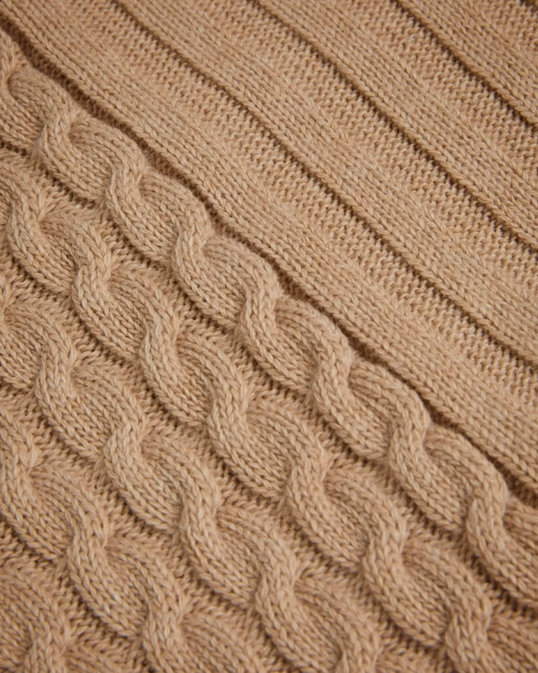 Joilla Women Jumpers & Cardigans