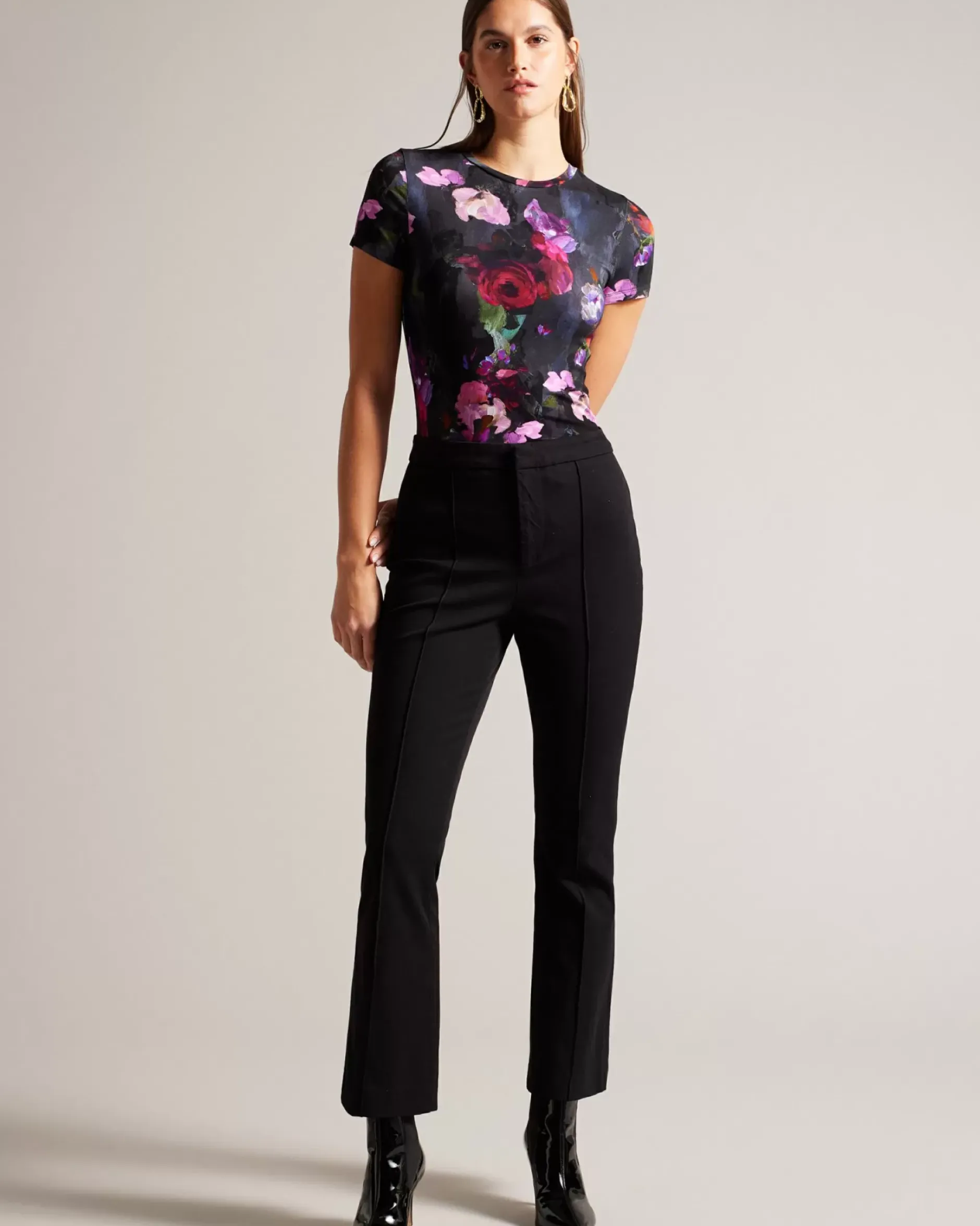 Hot Karlyaa Women T-Shirts & Vests