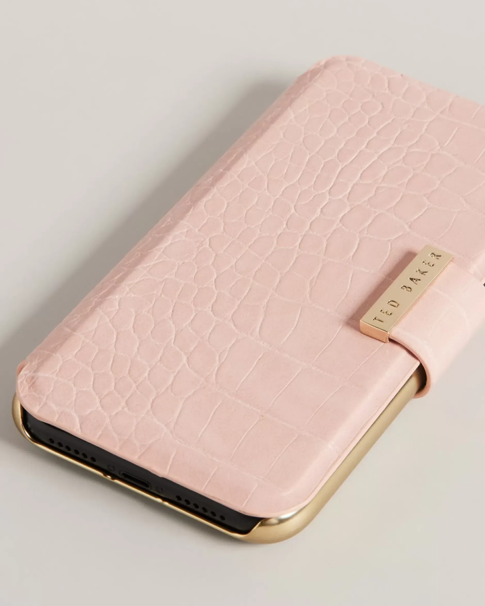 Discount Khaili Women Tech Accessories