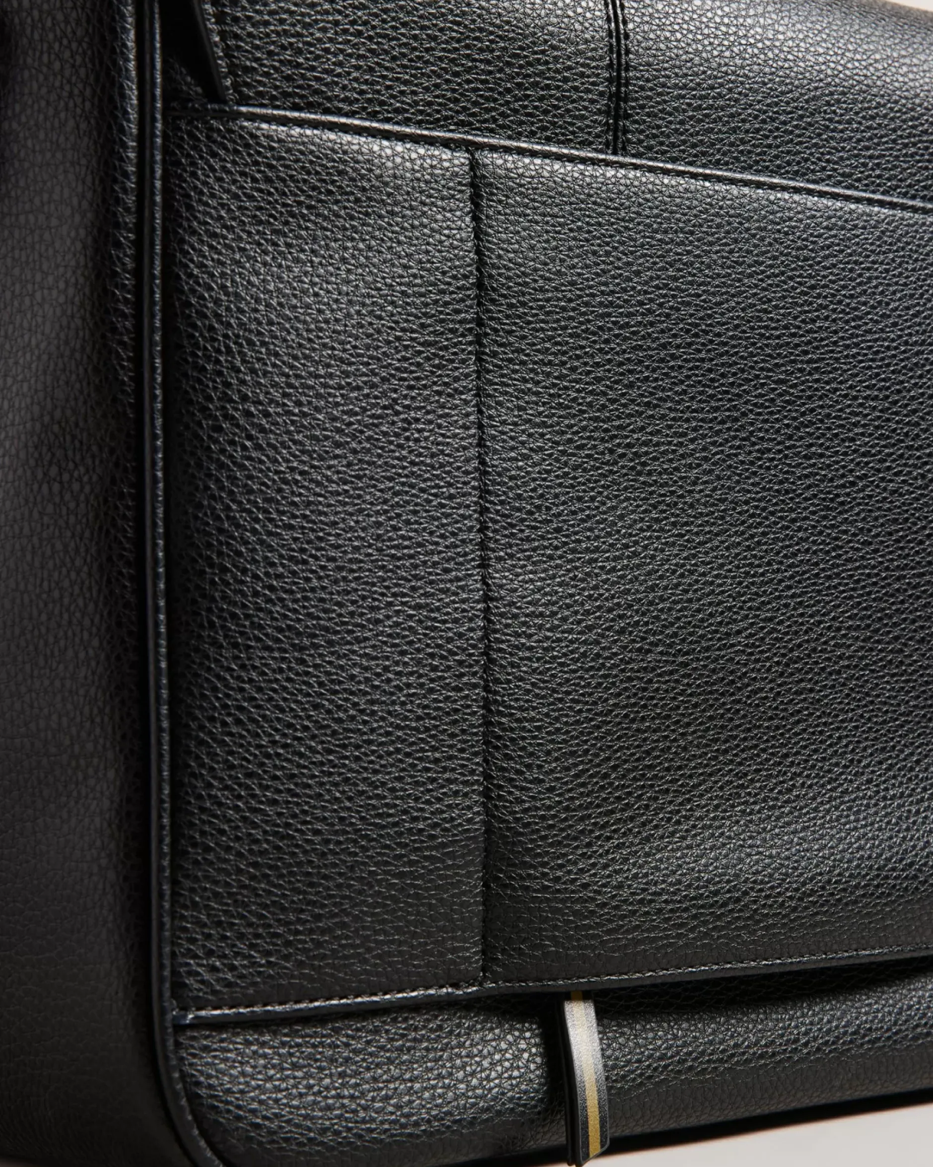 Sale Kristan Men Satchels
