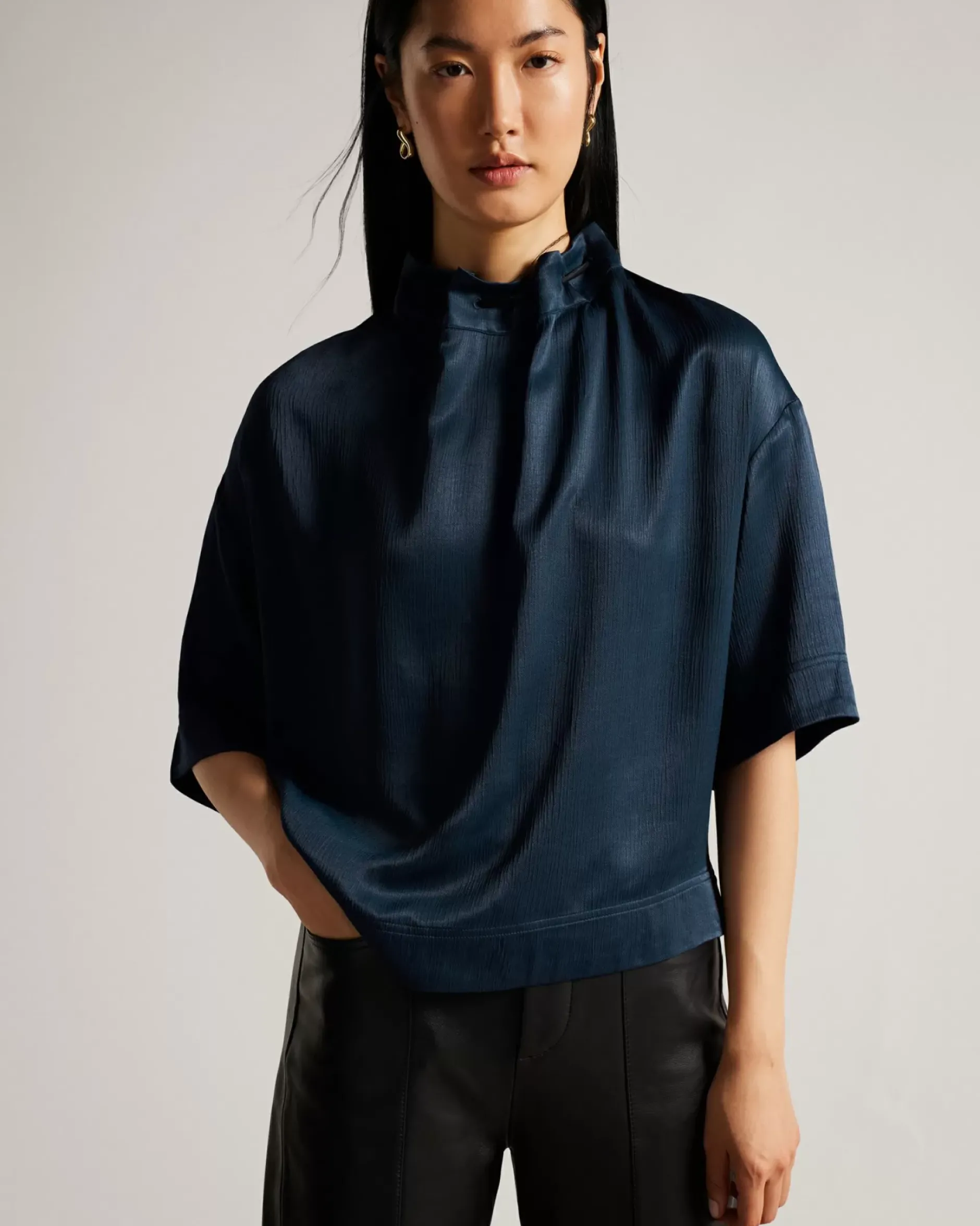 Discount Lillio Women Tops & Blouses