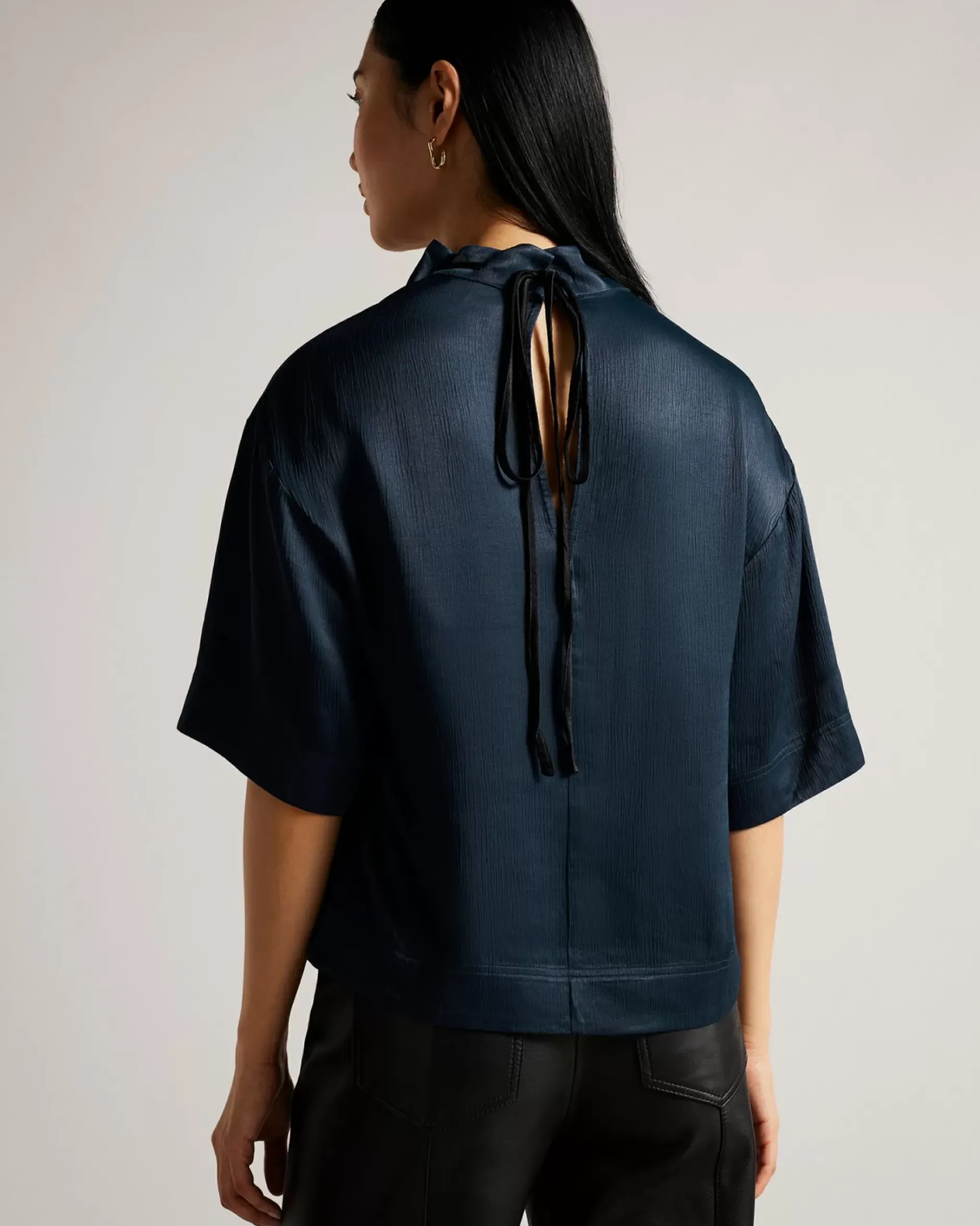 Discount Lillio Women Tops & Blouses