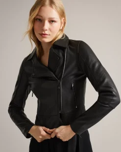 Lizia Women Coats & Jackets