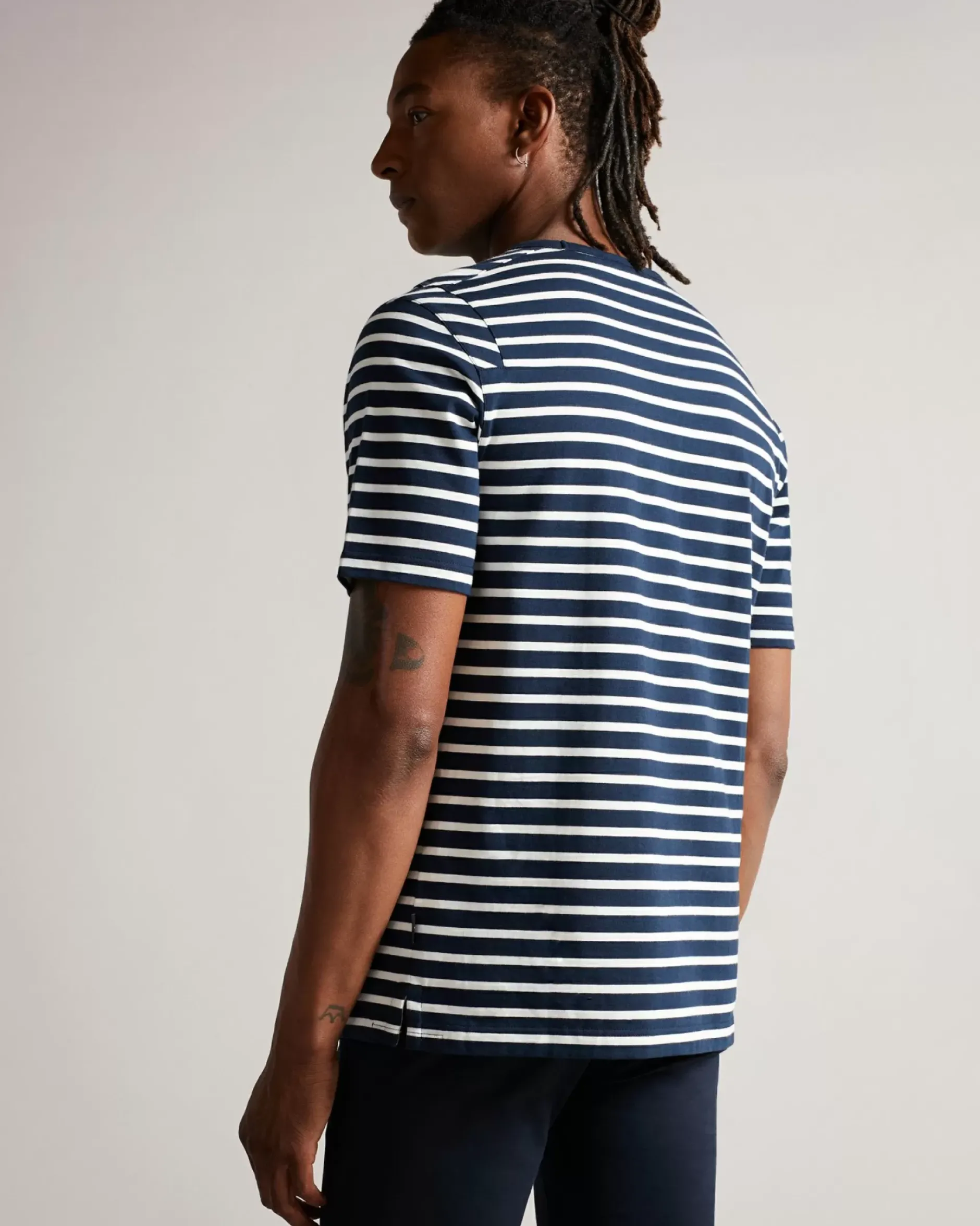 Discount Lumsden Men Tops