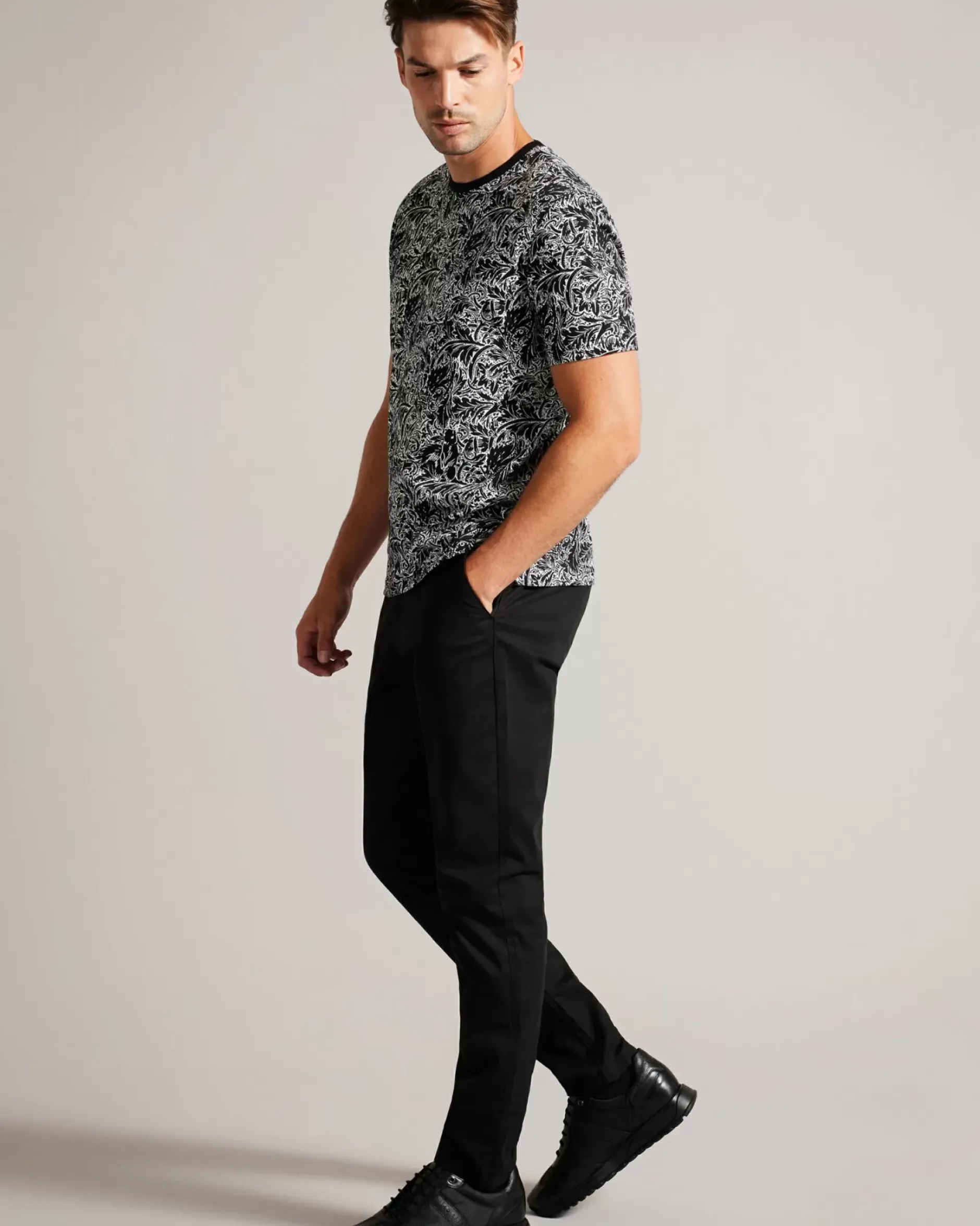 Clearance Marckus Men Trainers