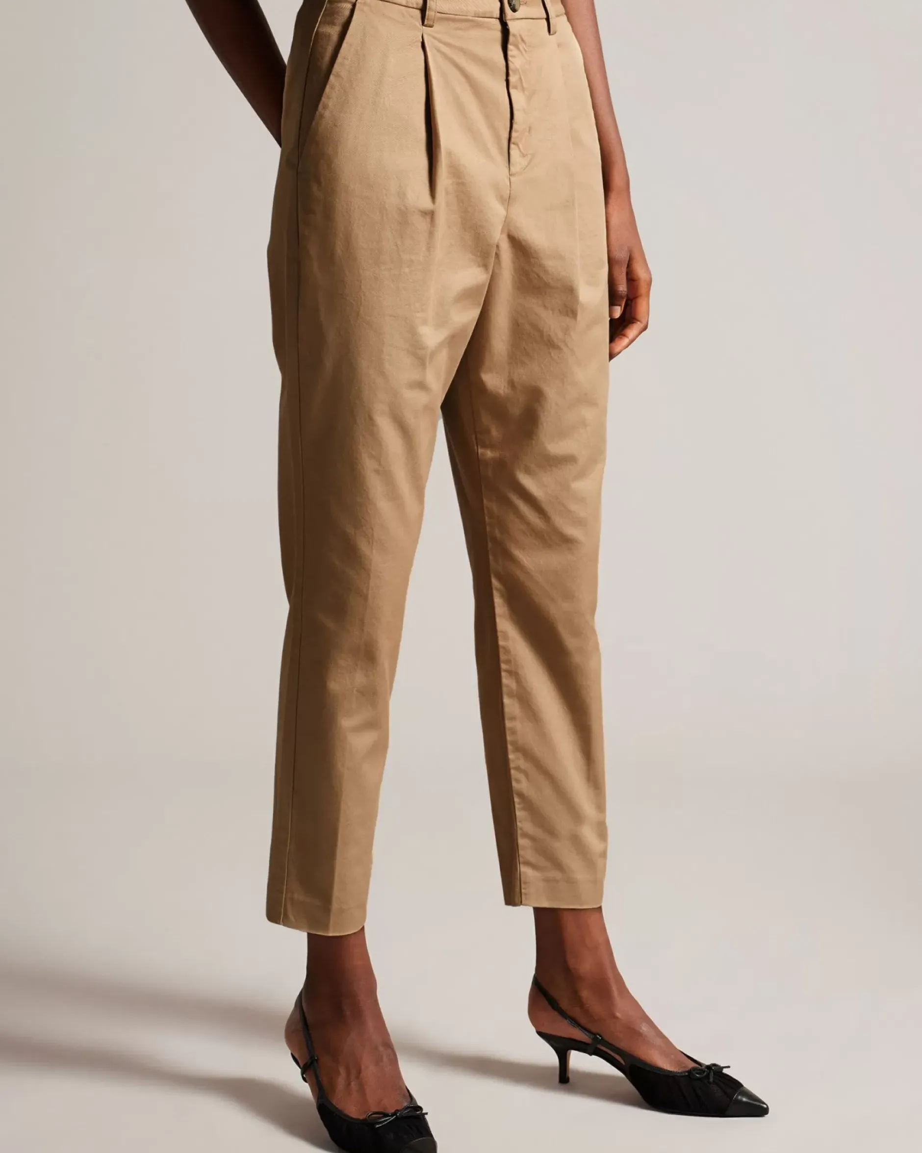 Best Maryiah Women Trousers & Shorts