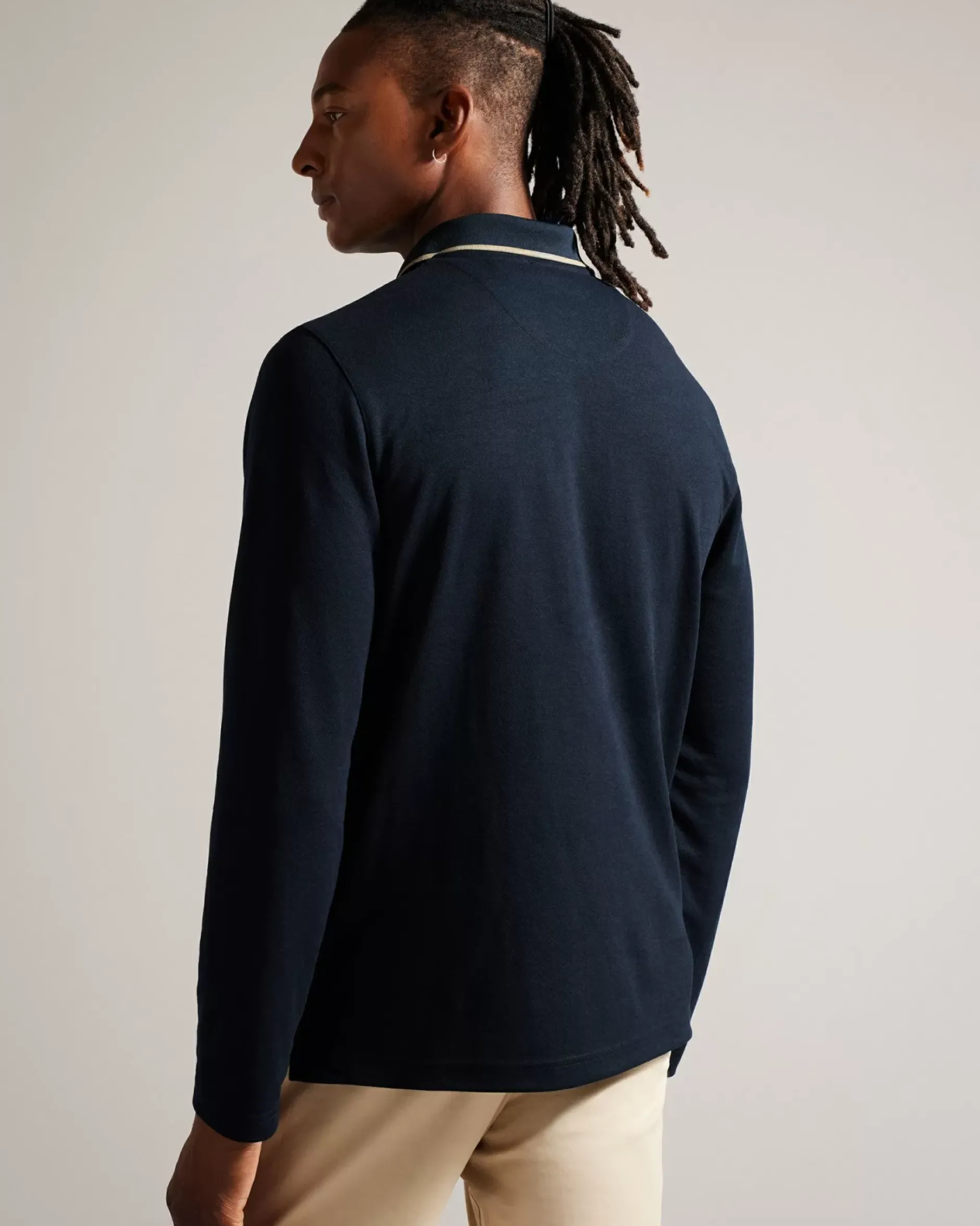 Online Maste Men Tops