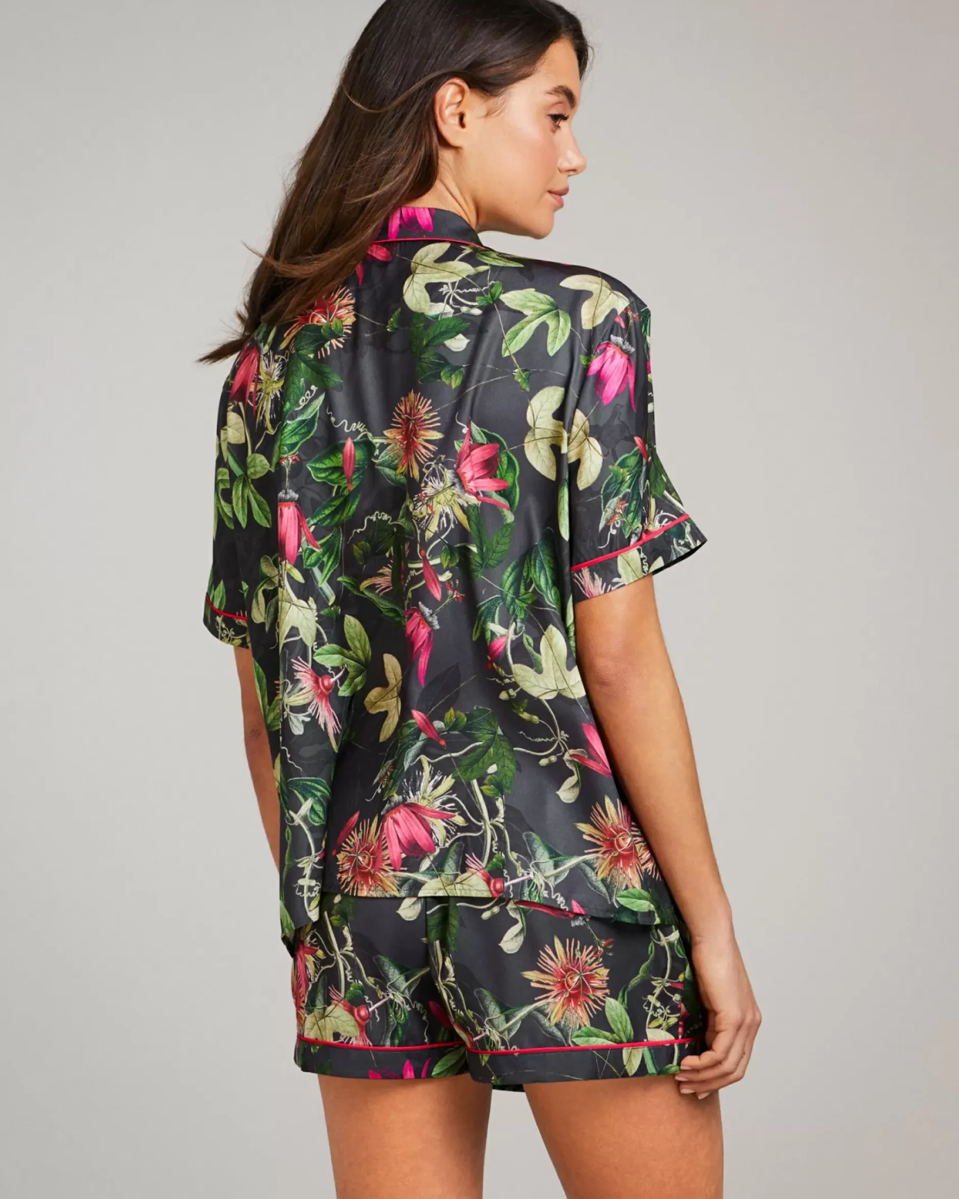 Online Megannn Women Lingerie & Pyjamas