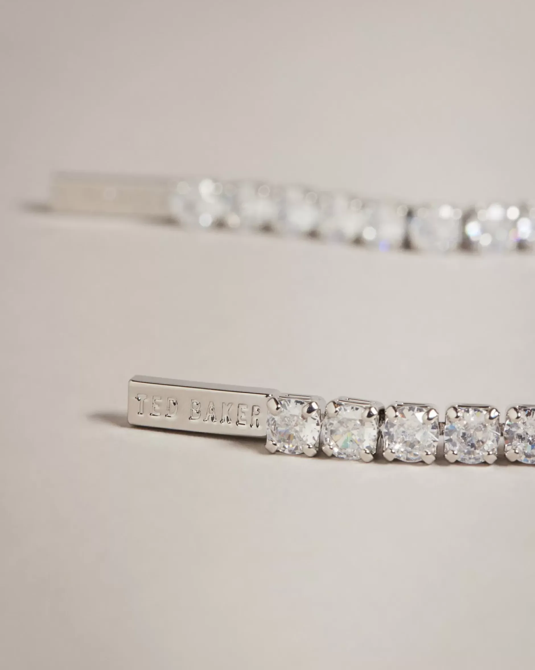 Sale Mellsie Women Jewellery