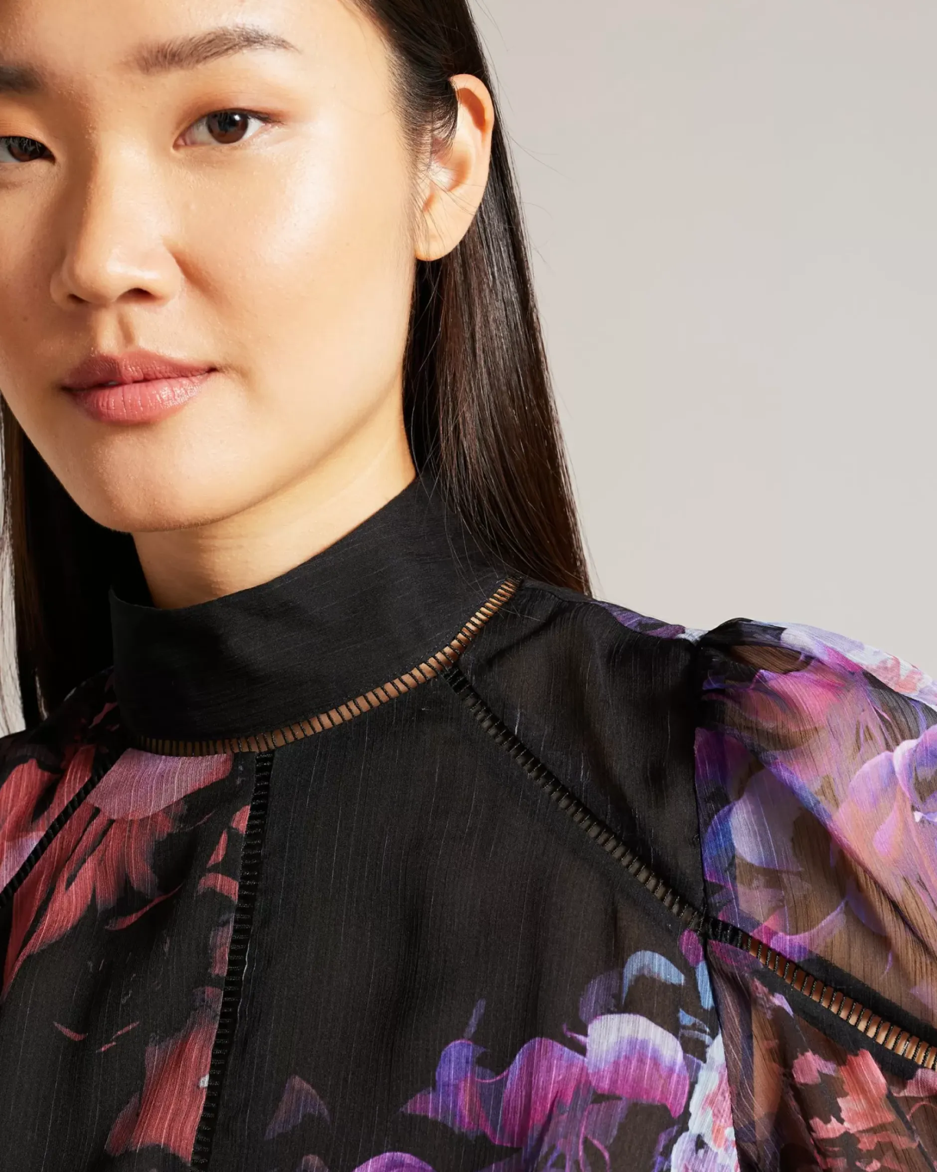 Best Neeveh Women Tops & Blouses