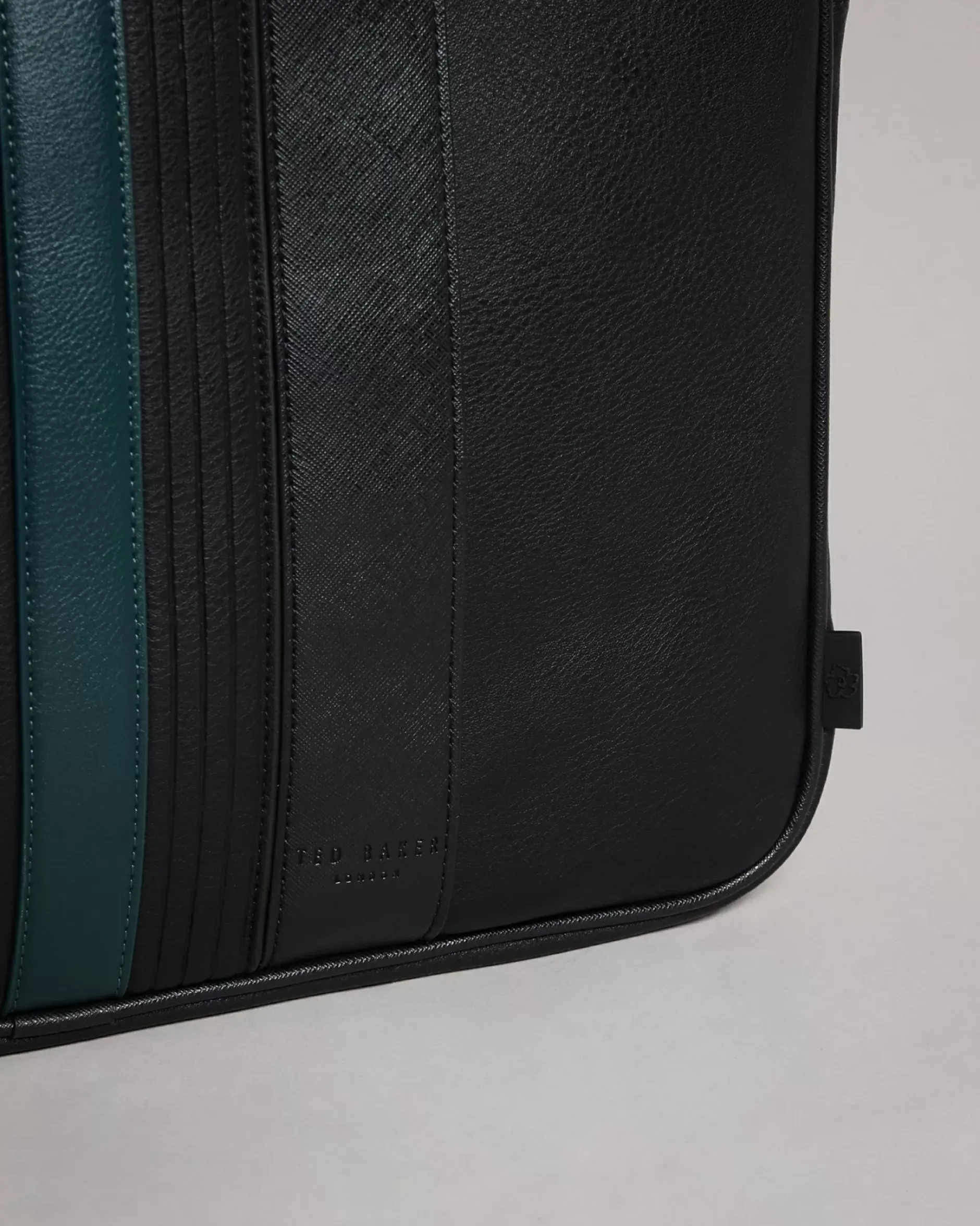 Online Nevver Men Work Bags