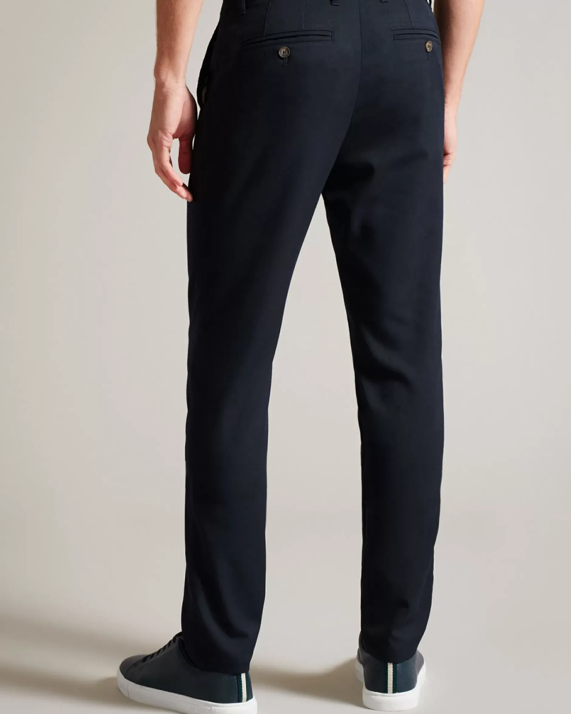 New Ngolo Men Trousers & Chinos