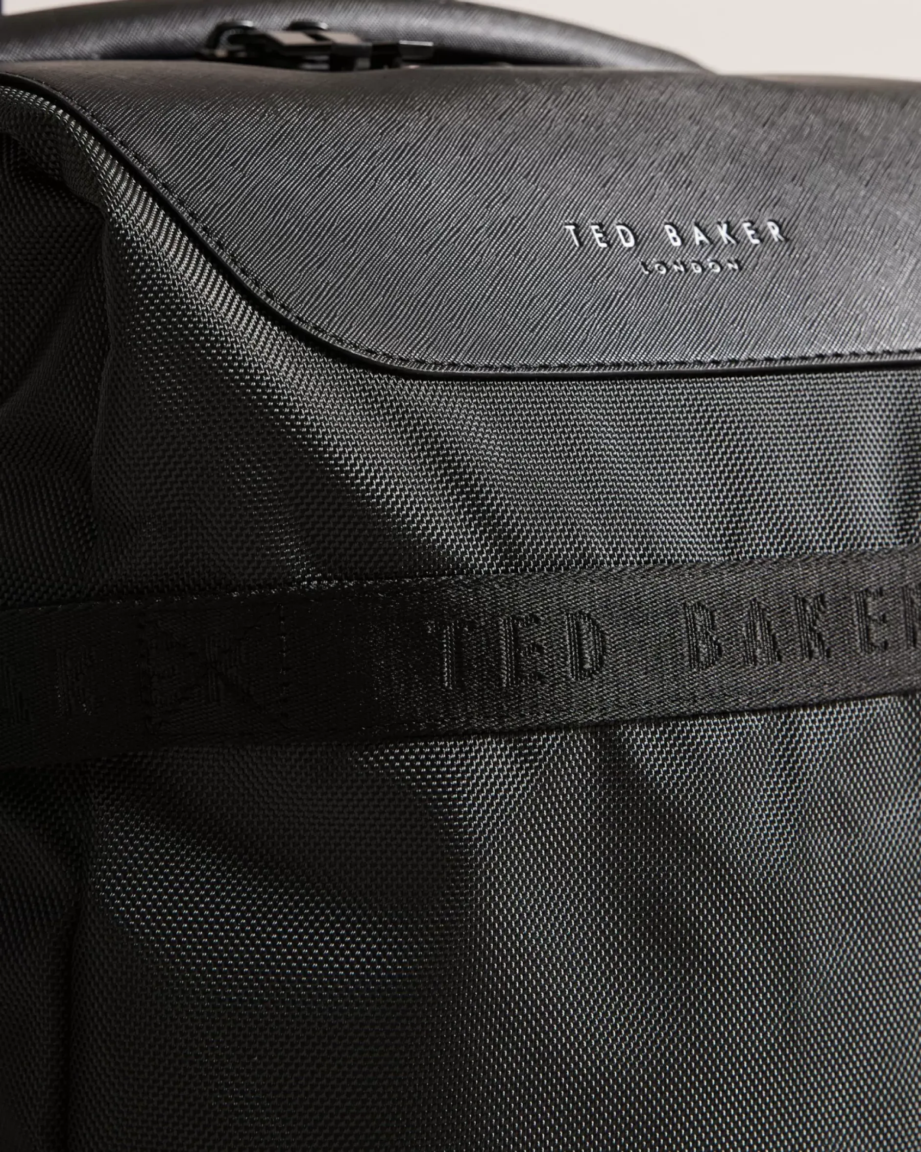 Clearance Normn Men Suitcases & Travel Bags