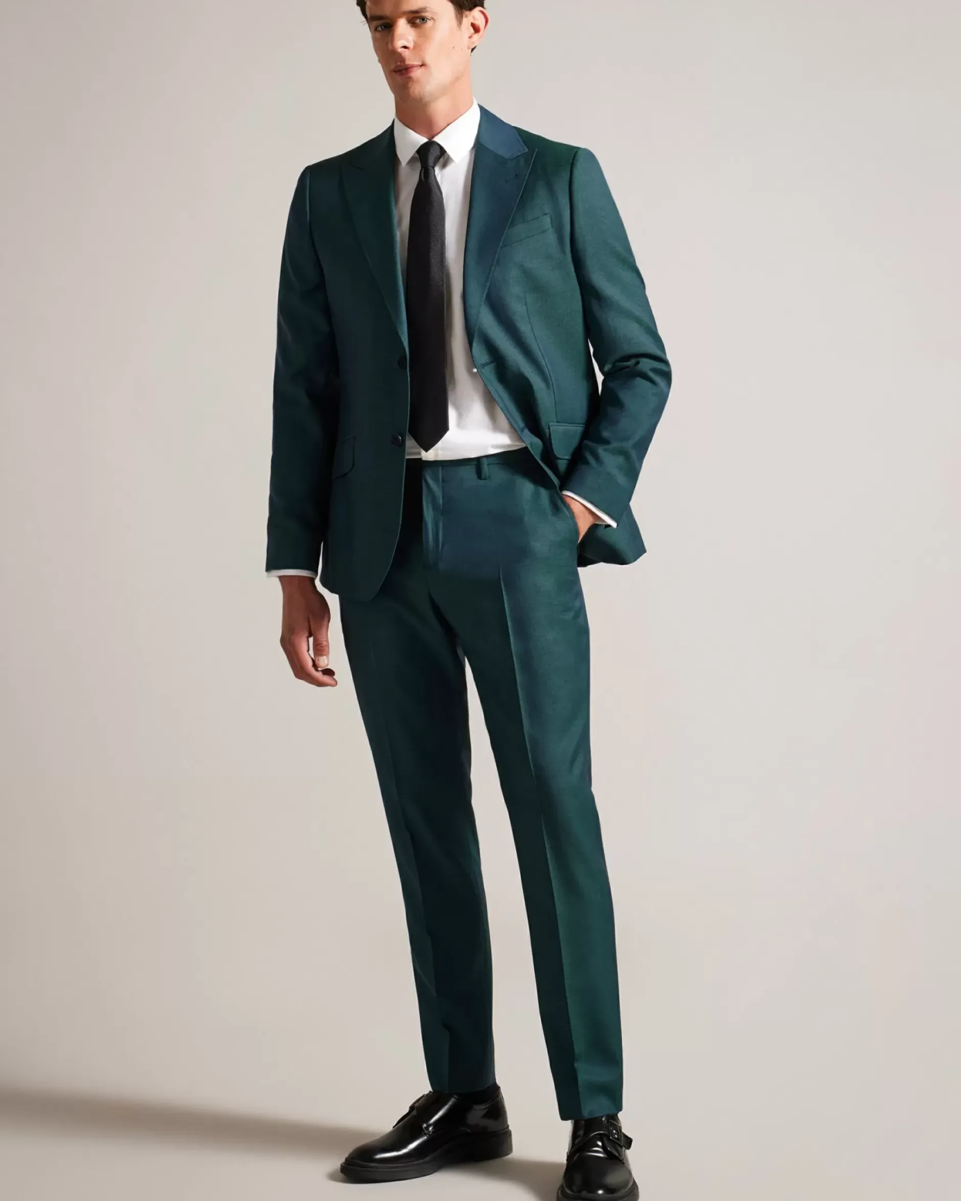 Best Northt Men Trousers & Chinos