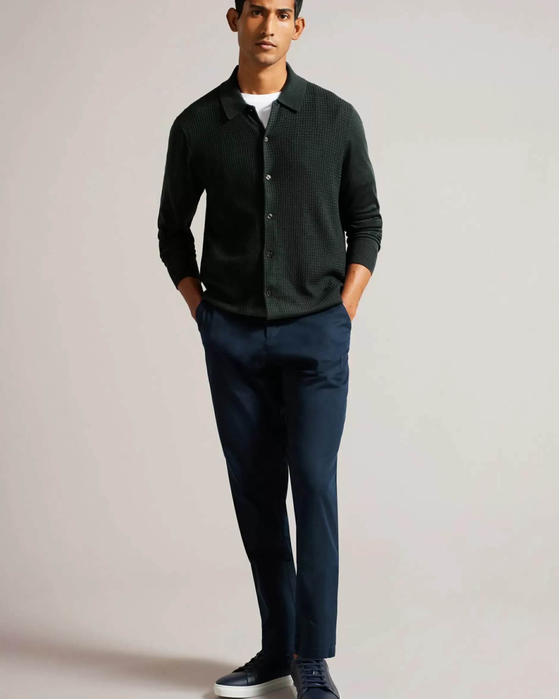 New Oidar Men Tops