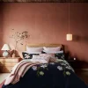Hot Opalley Bedding