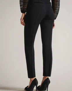 Raeet Women Trousers & Shorts