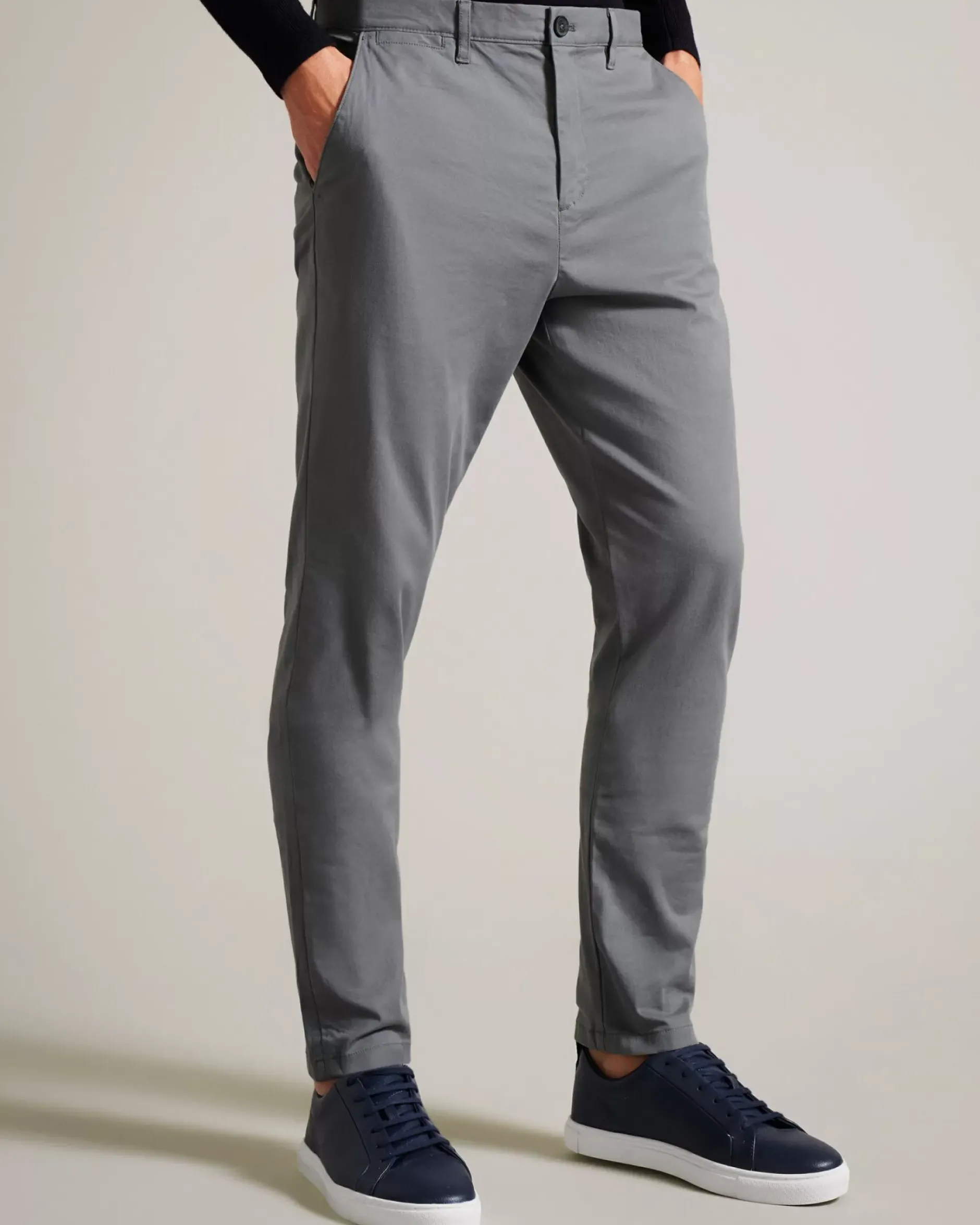 Online Ryce Men Trousers & Chinos