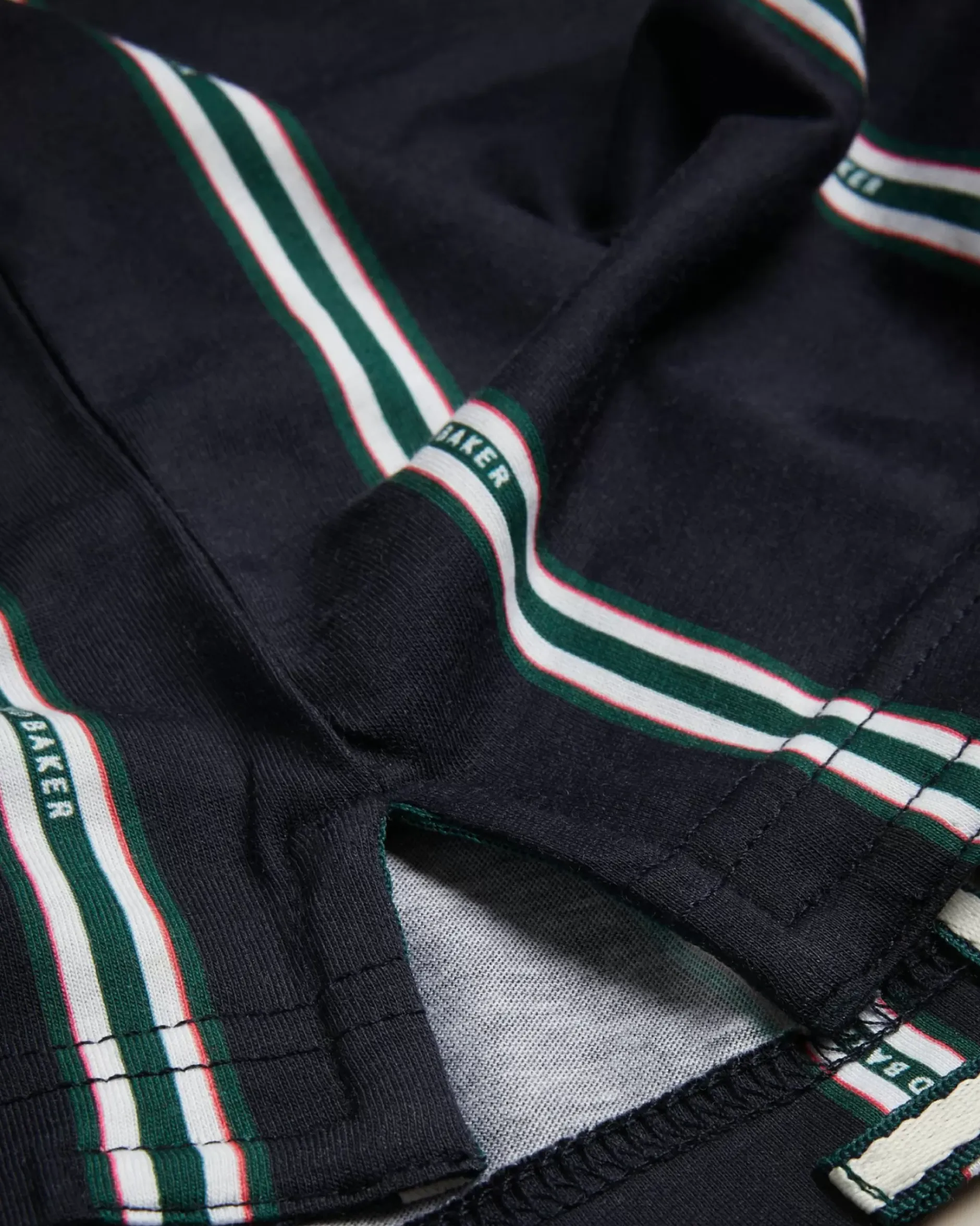 Online Sisons Men Tops
