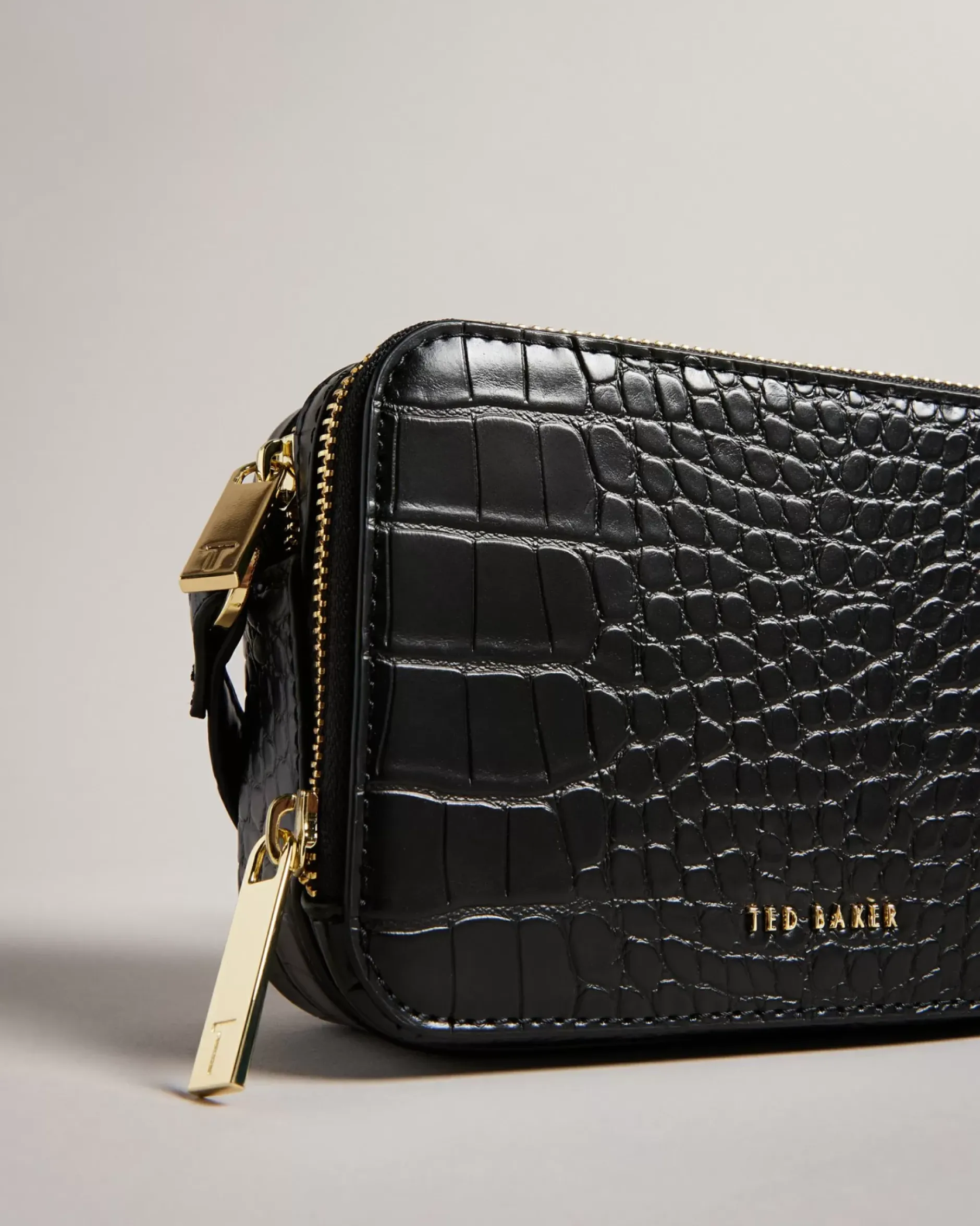 New Stina Women Crossbody Bags