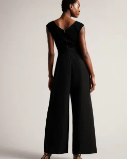 Best Tabbiaa Women Trousers & Shorts