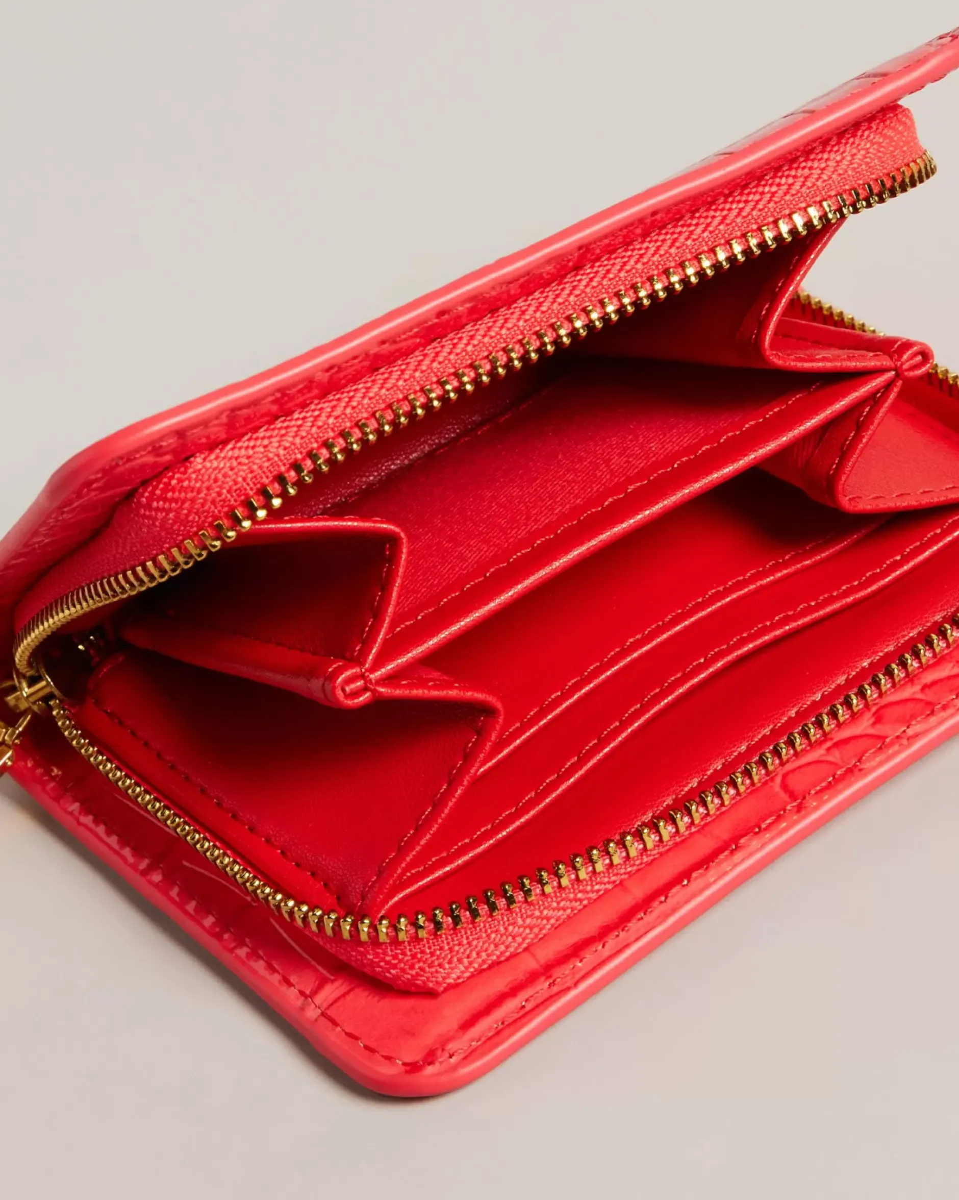 Discount Valense Women Purses & Cardholders