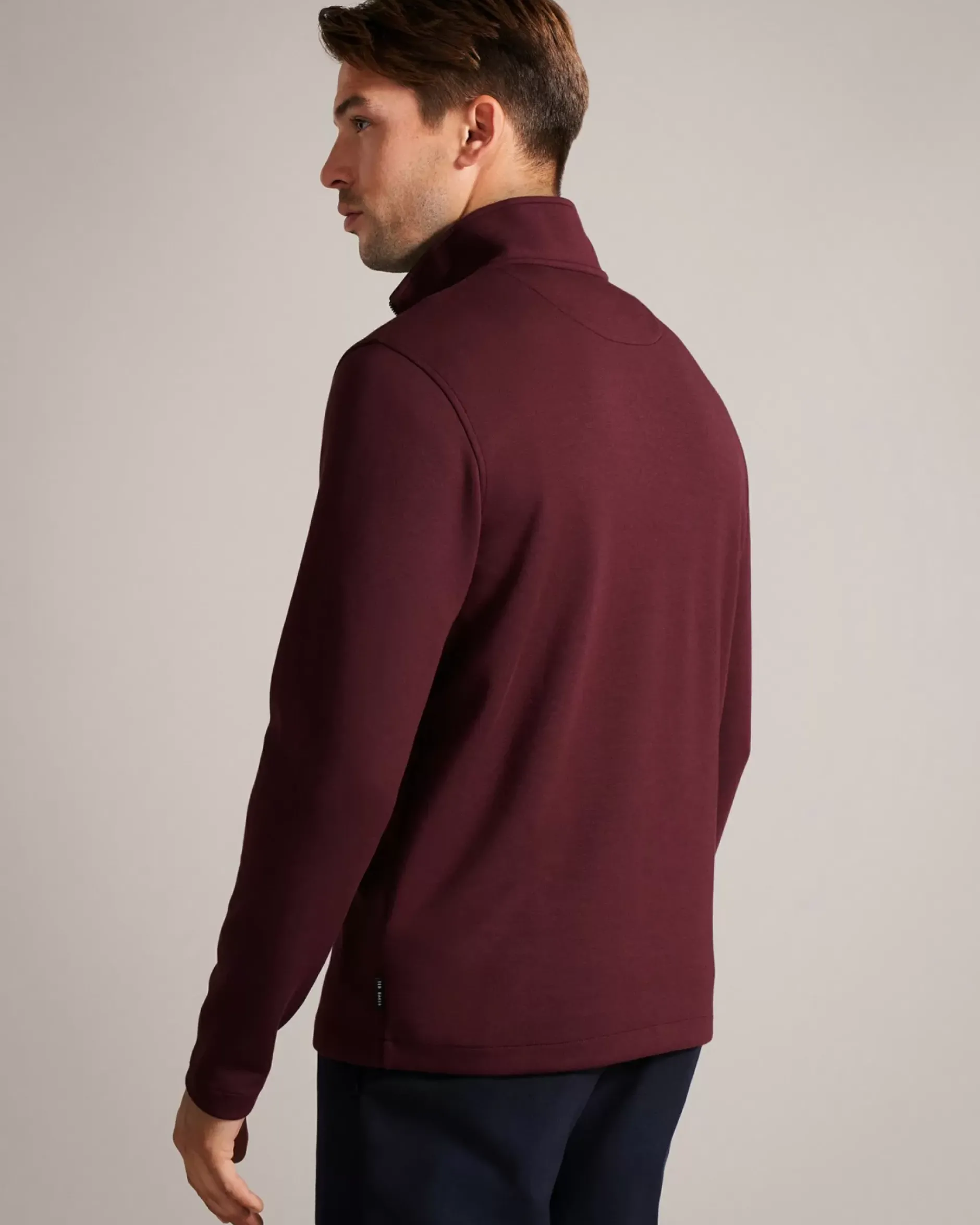 New Veller Men Tops