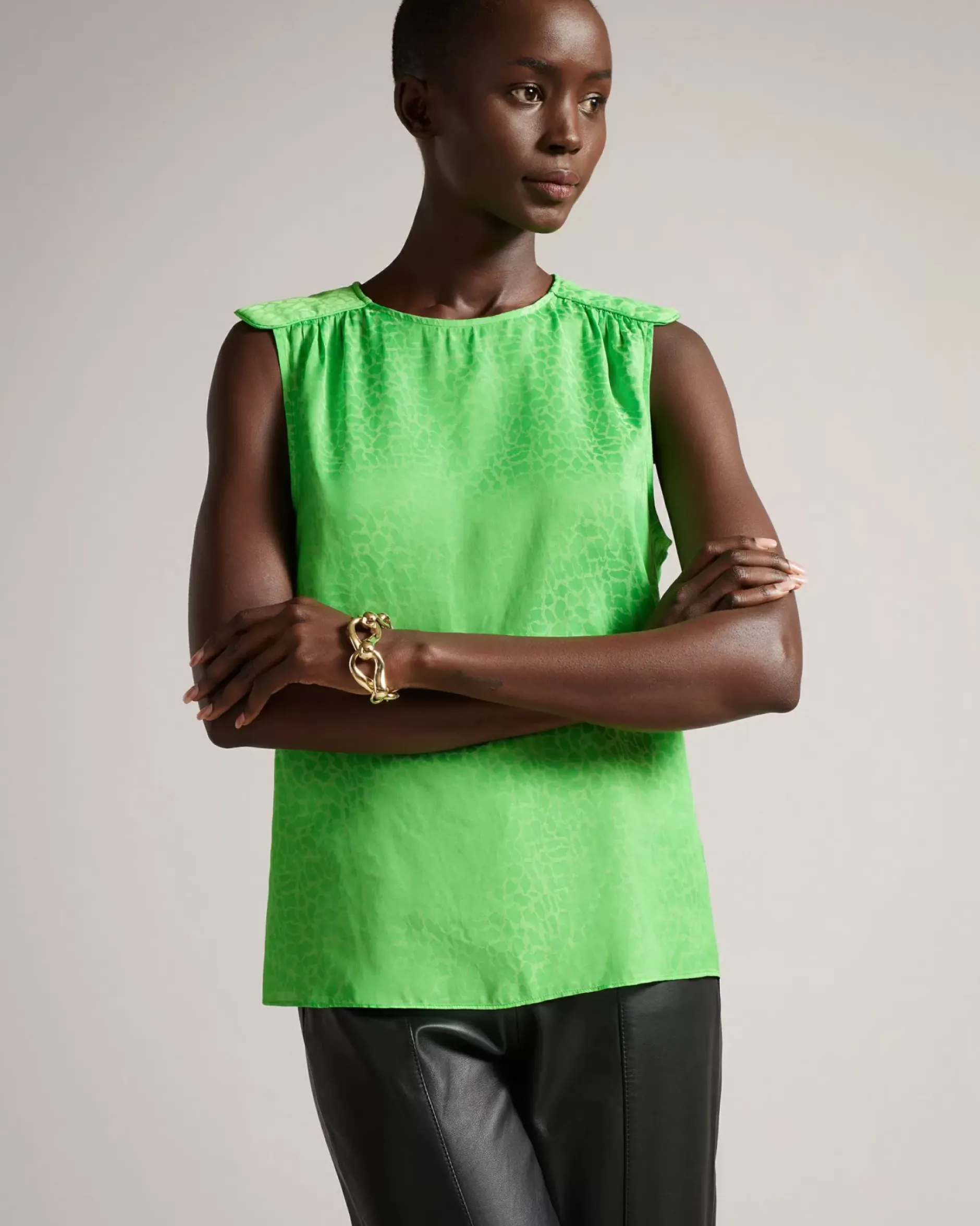 Hot Vikkio Women Tops & Blouses