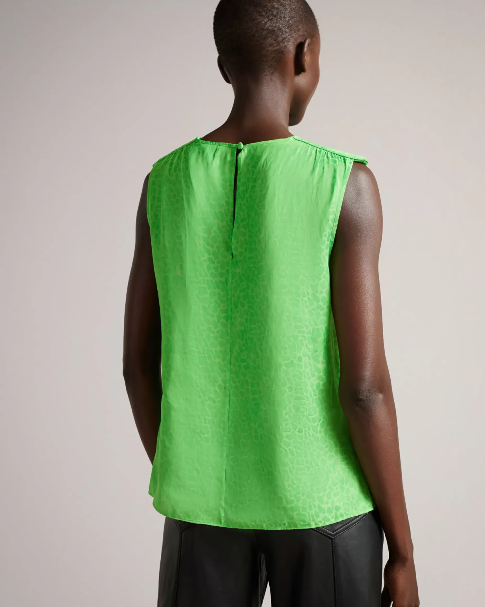 Hot Vikkio Women Tops & Blouses