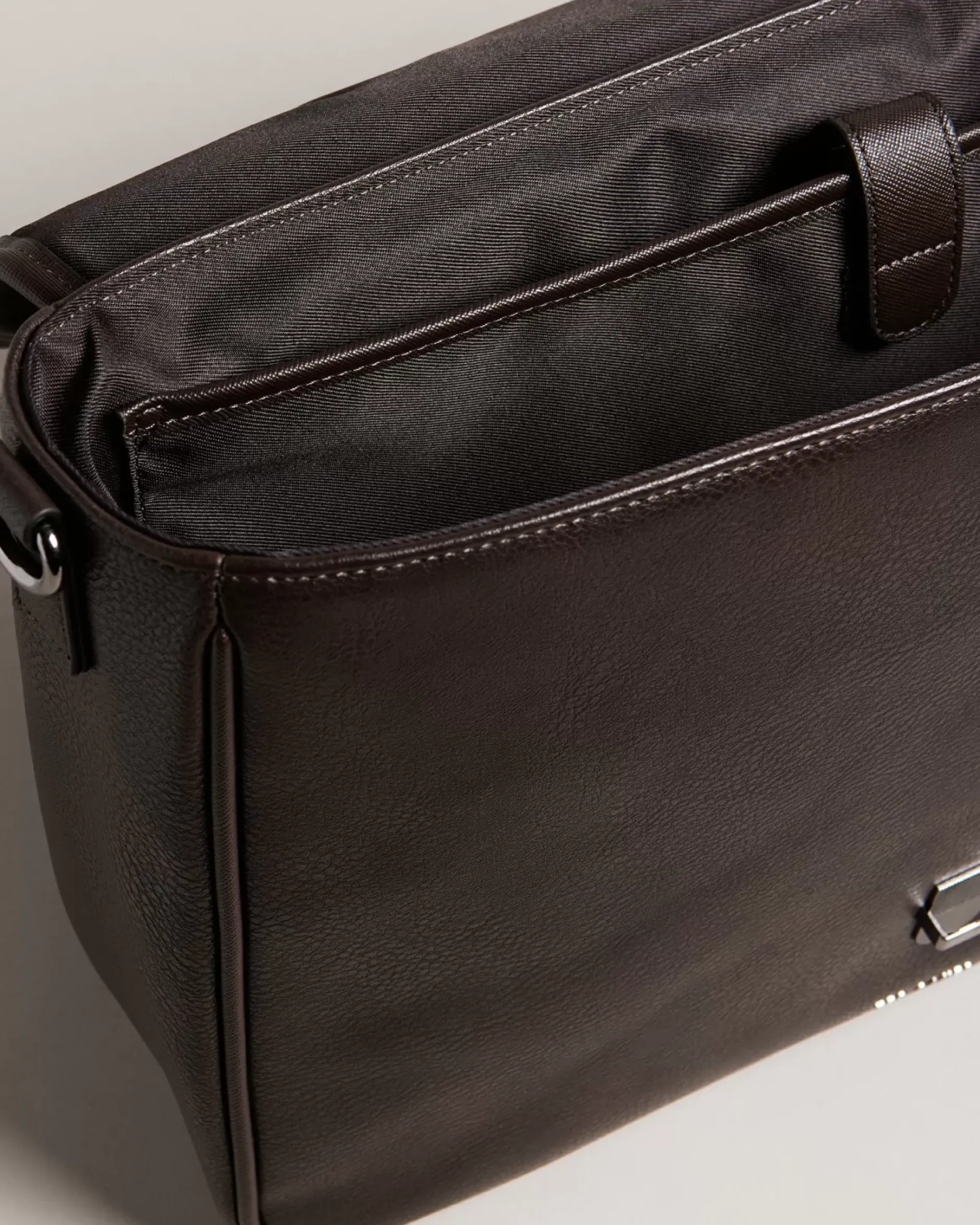 Online Wayvees Men Document Bags